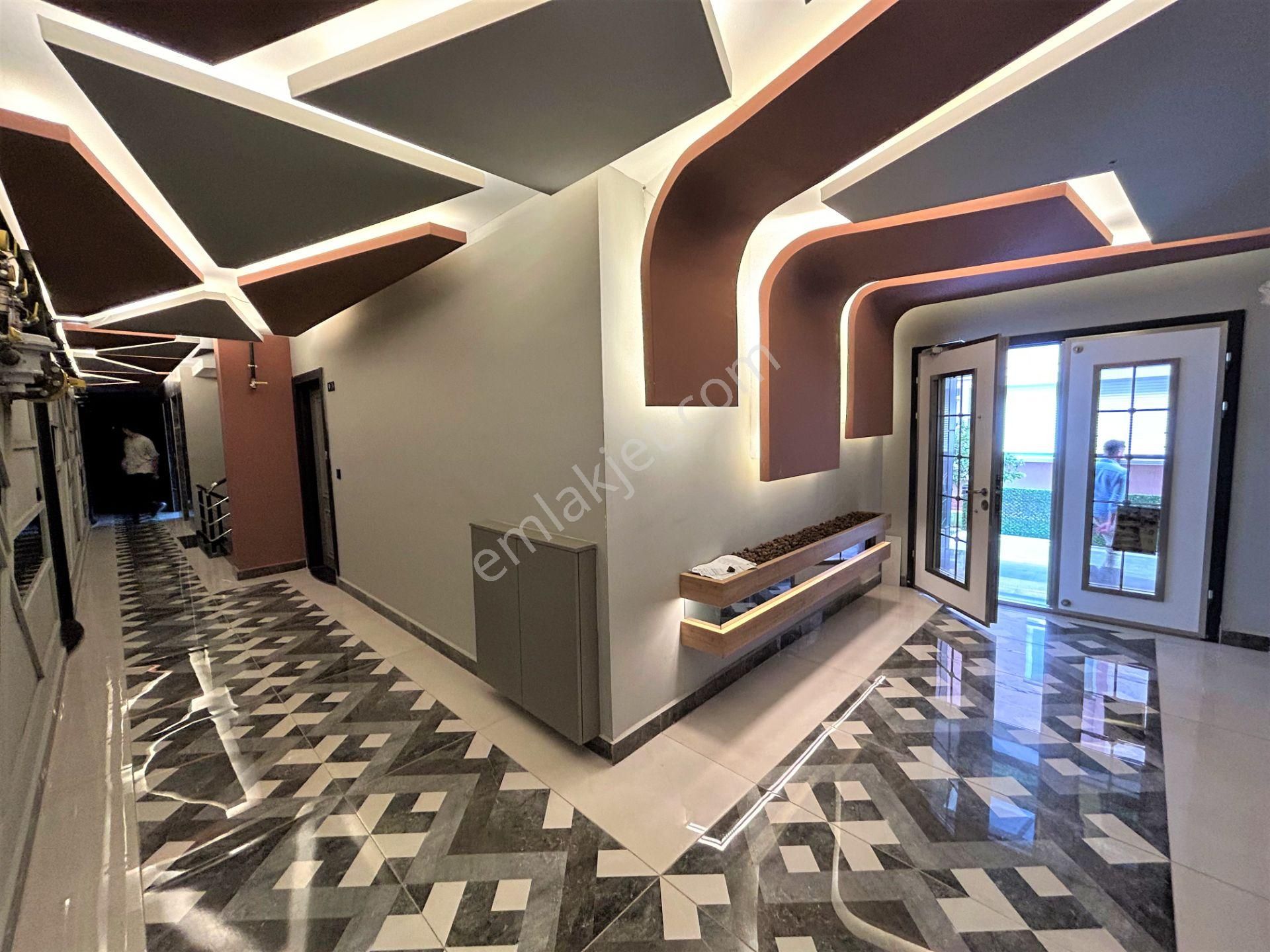 🟠🟠alfa'dan Akçay'da Satılık Ultra Lüx Arakat Önü Açık 1+1 Şık Geniş Daire