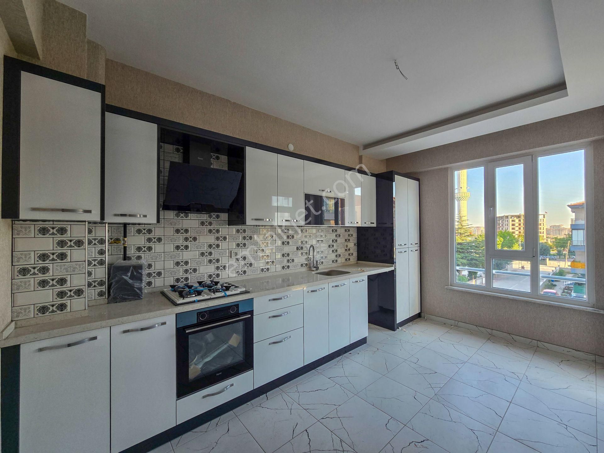 Genç Osman Caddesi Yakını İşyapar Gayrimenkul'den 3+1 Daire - Görsel 11