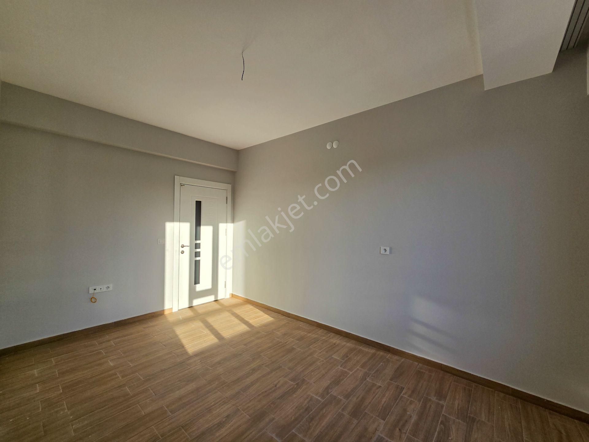 Genç Osman Caddesi Yakını İşyapar Gayrimenkul'den 3+1 Daire - Görsel 26