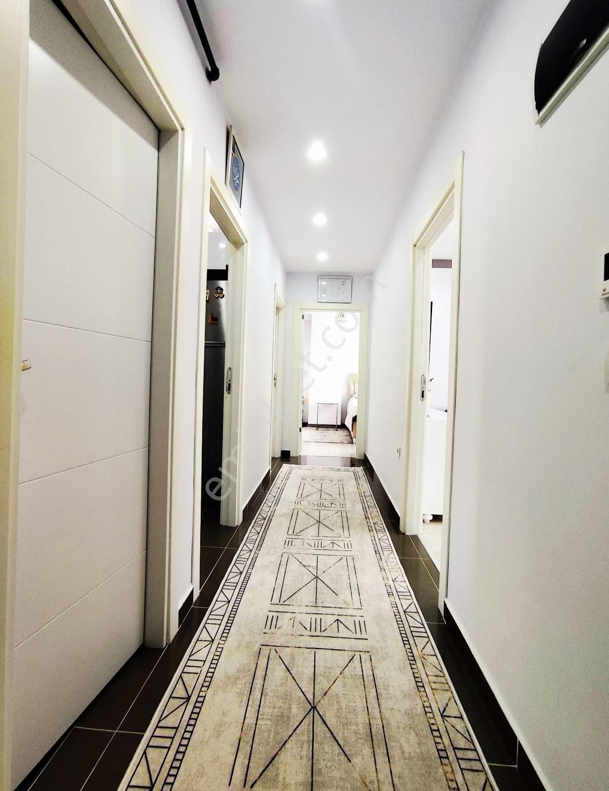 Mertcan Dan Atatürk Cad Yürüme Arakat 2+1 İskanlı - Kapalı Otoparklı - Görsel 20