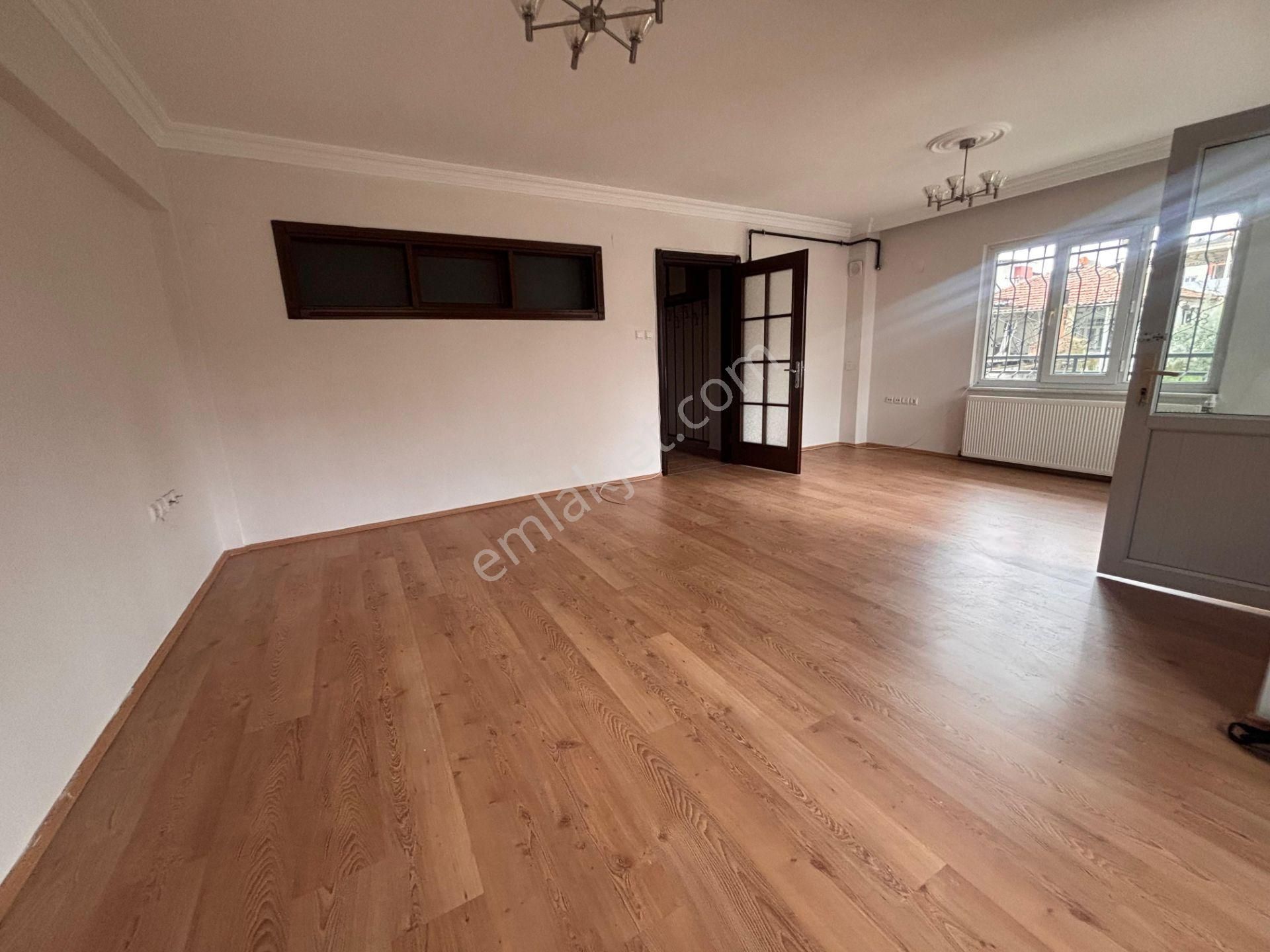 Ortak Emlaktan Zafer Mahallesinde Doğalgazlı Kiralık 3+1 Daire