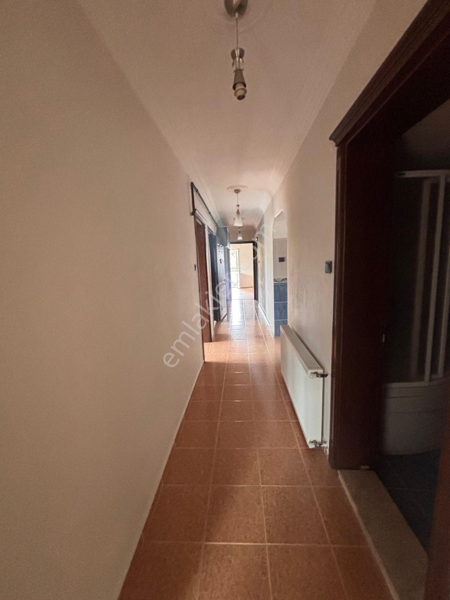 Ortak Emlaktan Zafer Mahallesinde Doğalgazlı Kiralık 3+1 Daire - Görsel 12