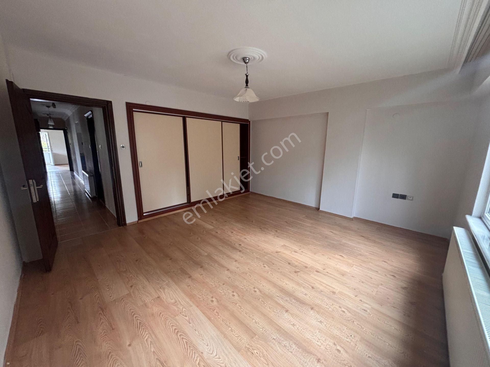 Ortak Emlaktan Zafer Mahallesinde Doğalgazlı Kiralık 3+1 Daire - Görsel 10