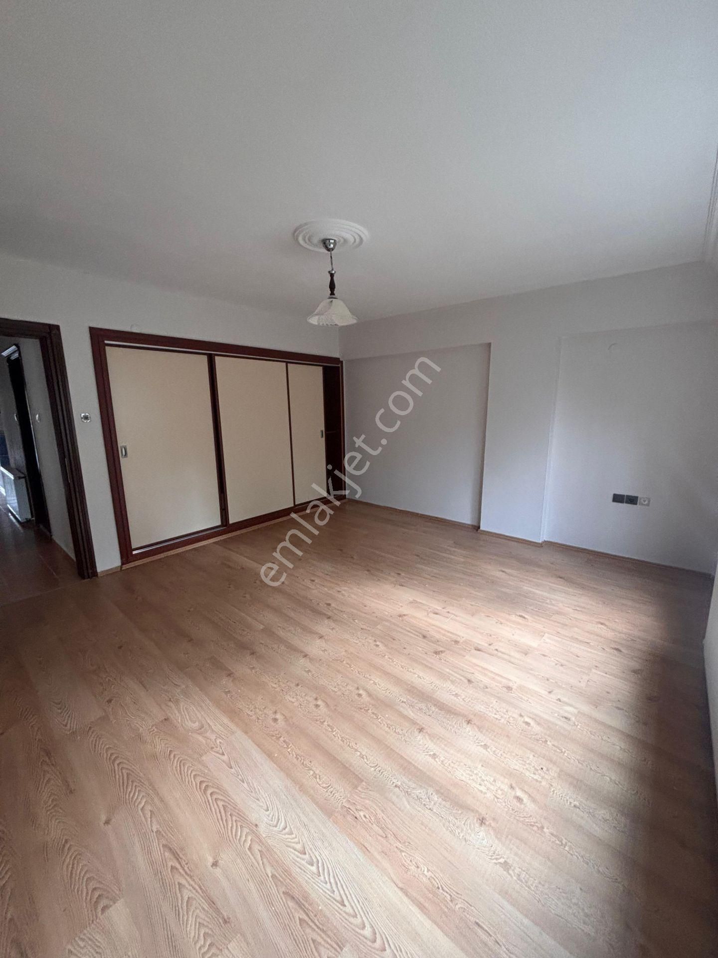 Ortak Emlaktan Zafer Mahallesinde Doğalgazlı Kiralık 3+1 Daire - Görsel 5