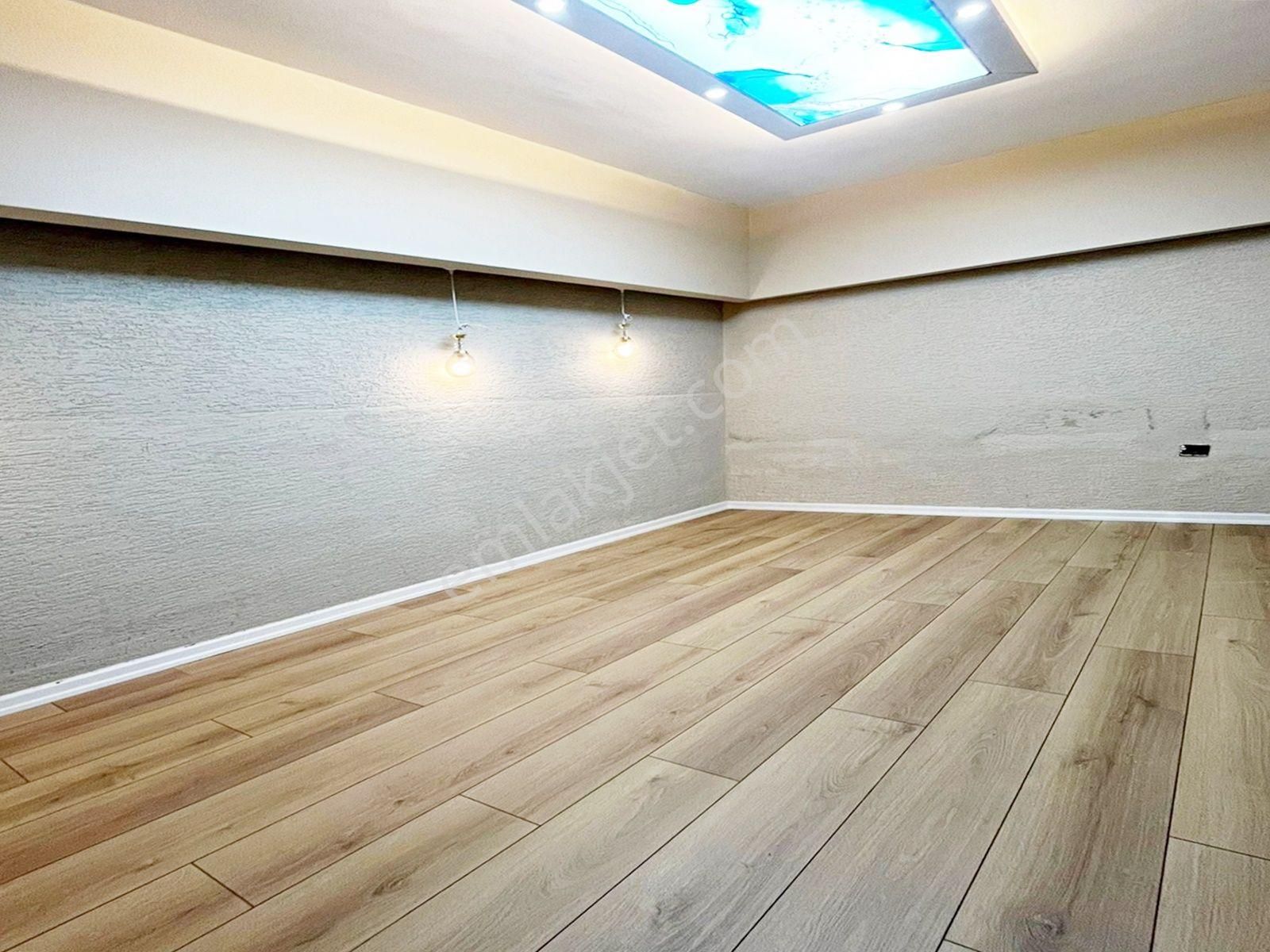 Nes Yapı'dan Metrobüse Yakın Dekorlu Yıl Sonu Fırsat Giriş Daire - Görsel 9