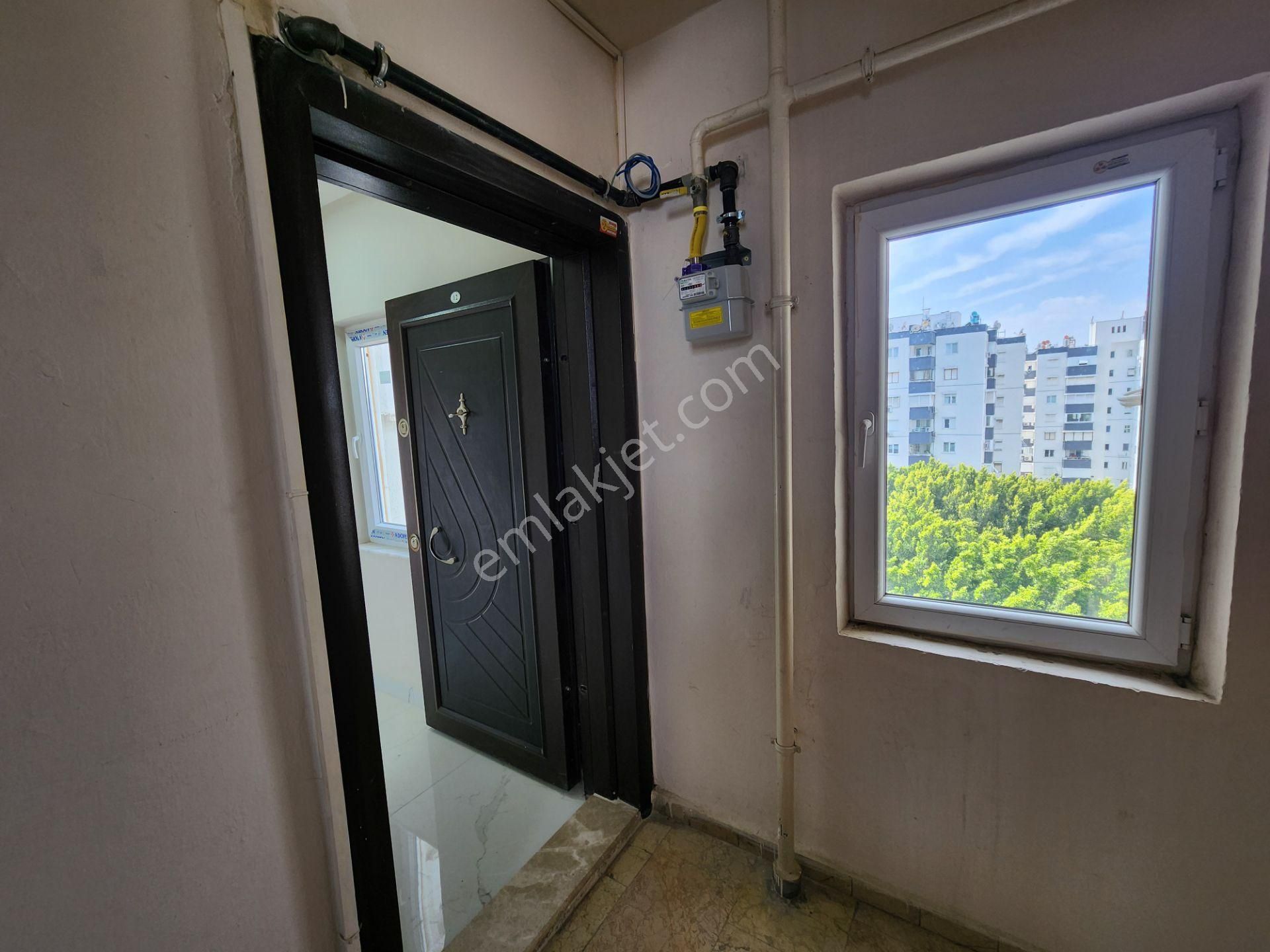 Meltem Özlem Sitesi'nde Doğalgazlı, Sıfır Yapılı 3+1 Ara Kat Kiralık Daire - Görsel 6