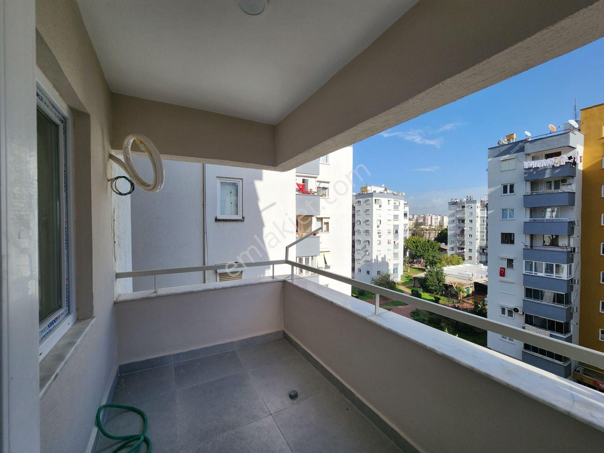 Meltem Özlem Sitesi'nde Doğalgazlı, Sıfır Yapılı 3+1 Ara Kat Kiralık Daire - Görsel 13