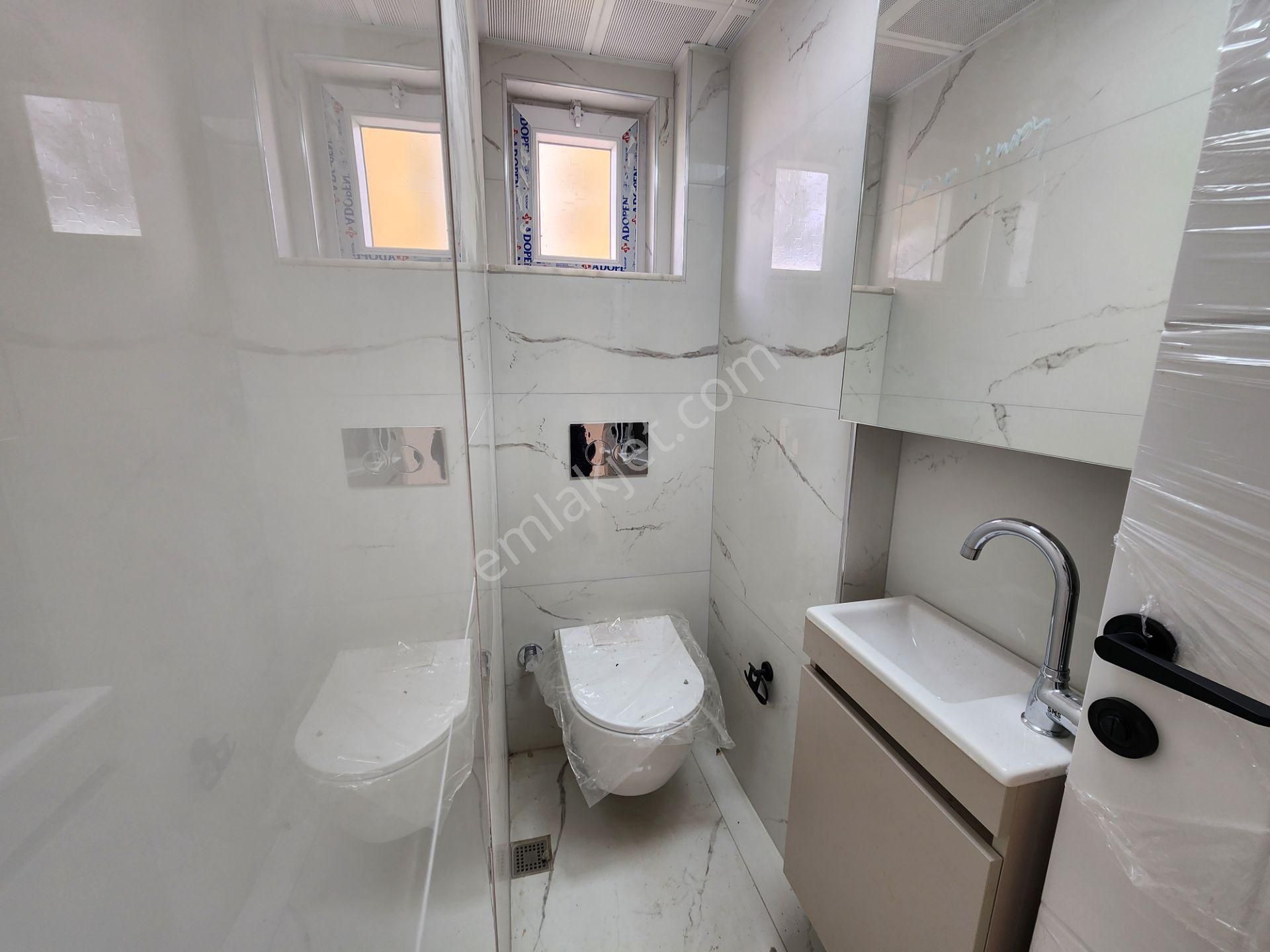 Meltem Özlem Sitesi'nde Doğalgazlı, Sıfır Yapılı 3+1 Ara Kat Kiralık Daire - Görsel 24