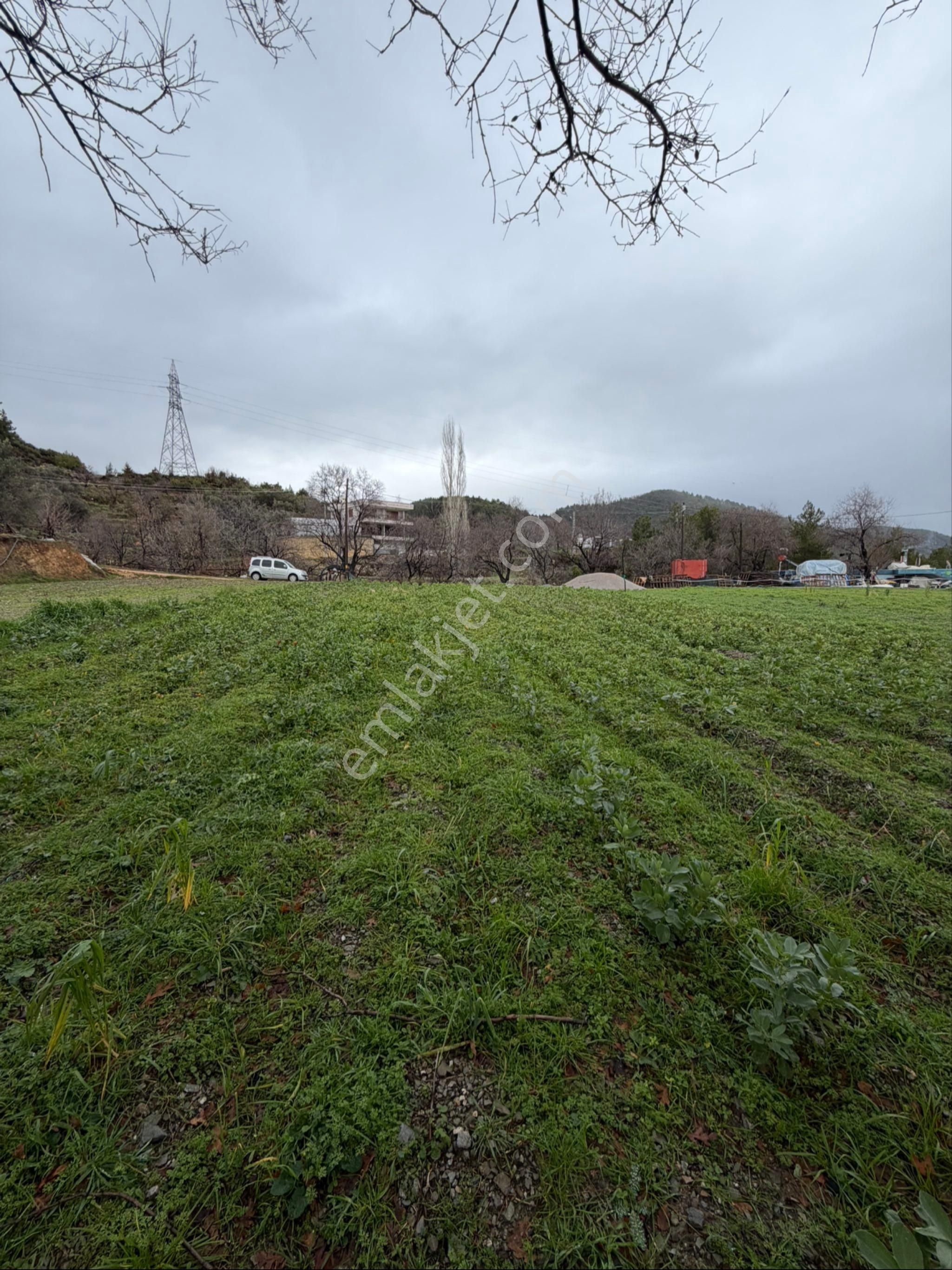 Alanya Mahmutseydi De Deniz Manzaralı 959 M2 Satılık Tarla