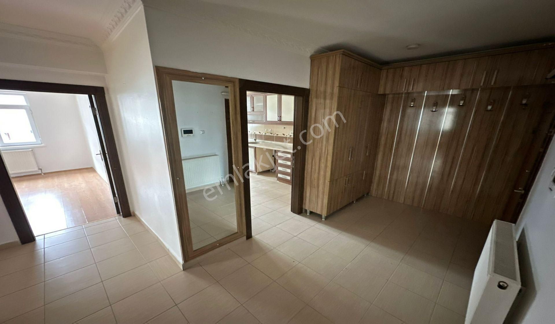 Atapark Cadde Kenarı Bölgenin En Geniş Dairesi Bu İmkan Kaçmaz - Görsel 24