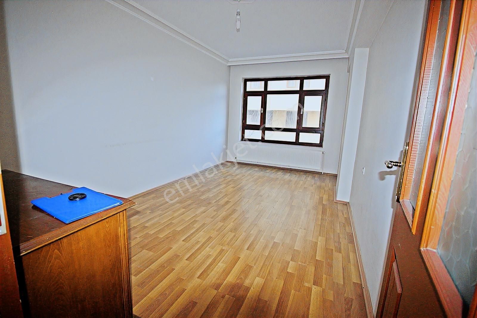 Etiler Mh'de Tren İstasyonu Yanı 2+1 Ön Cephe Daire - Görsel 24