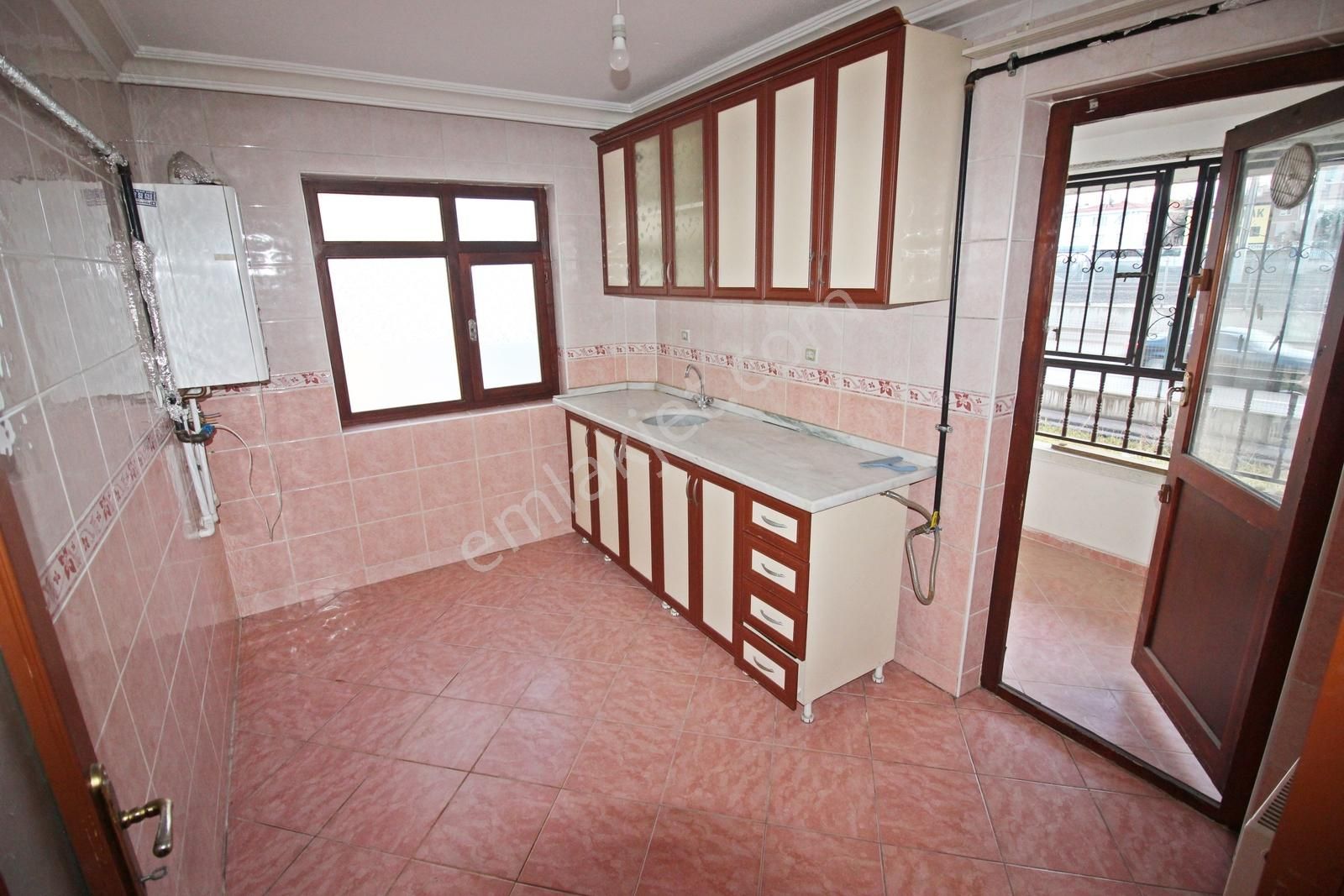 Etiler Mh'de Tren İstasyonu Yanı 2+1 Ön Cephe Daire - Görsel 20