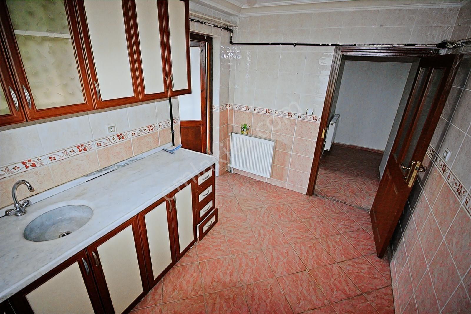 Etiler Mh'de Tren İstasyonu Yanı 2+1 Ön Cephe Daire - Görsel 21