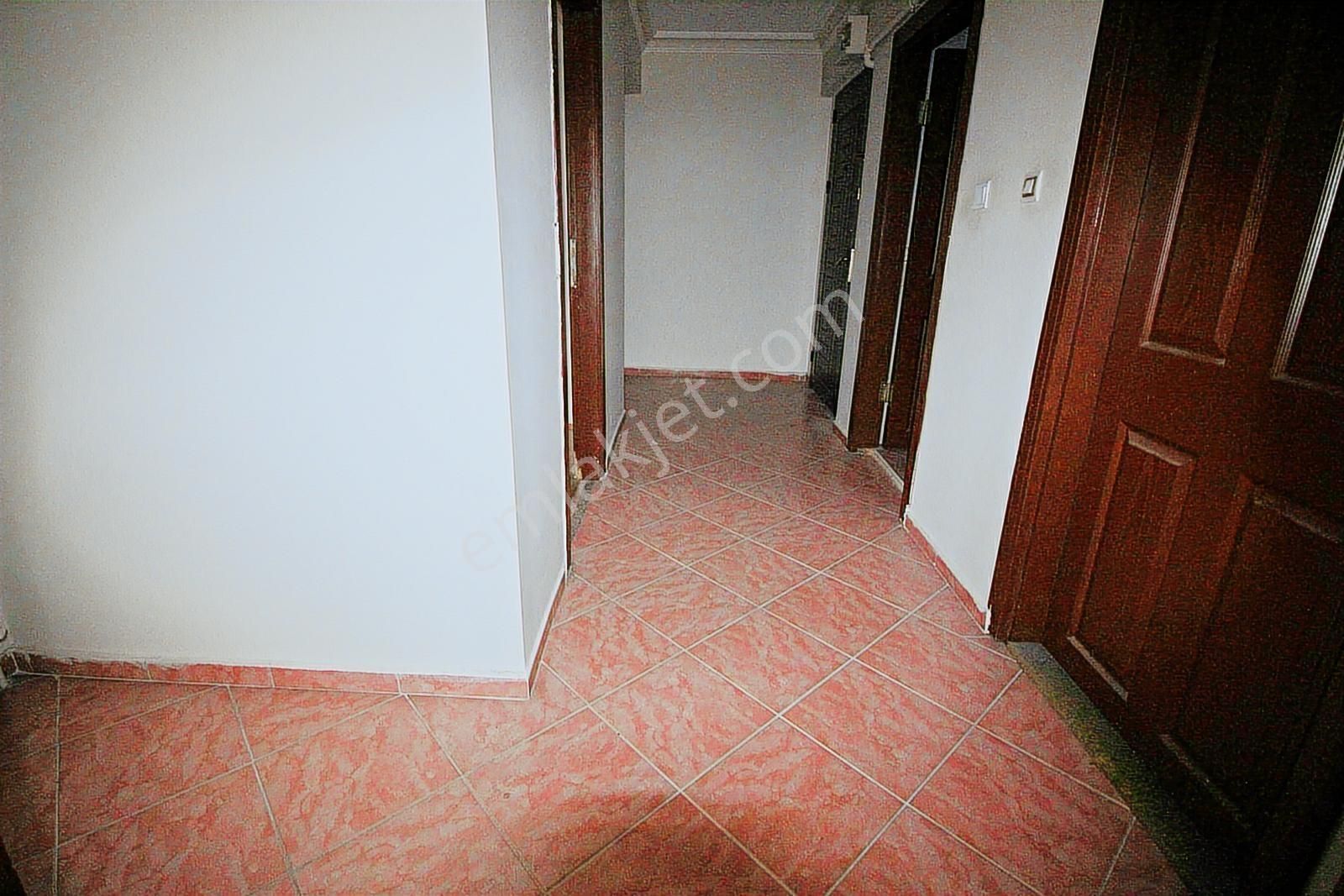 Etiler Mh'de Tren İstasyonu Yanı 2+1 Ön Cephe Daire - Görsel 11