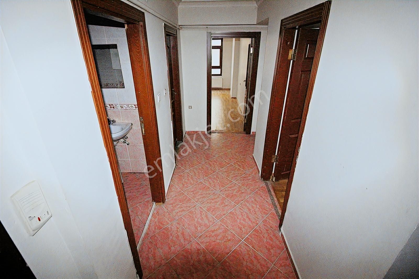 Etiler Mh'de Tren İstasyonu Yanı 2+1 Ön Cephe Daire - Görsel 13