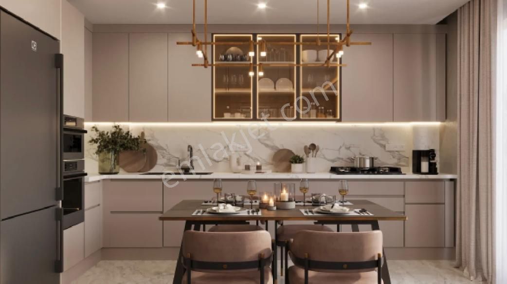 Antalya Döşemealtı Suncity 'de 1+1 Bahçe Katı Havuz Manzaralı Satılık Daire - Görsel 9