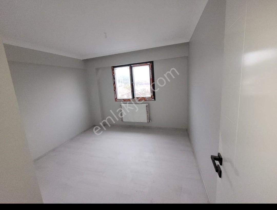 Realivadan Bergama'da 2+1 Kapalı Mutfak Satılık Daire - Görsel 3