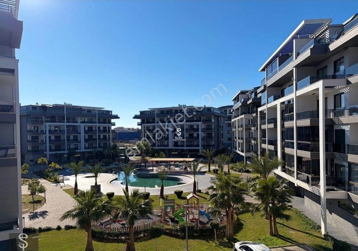 Alanya Oba Hastane Yanı Kiralık 1+1 Geniş Full Aktiviteli Lüks Daire - Görsel 11