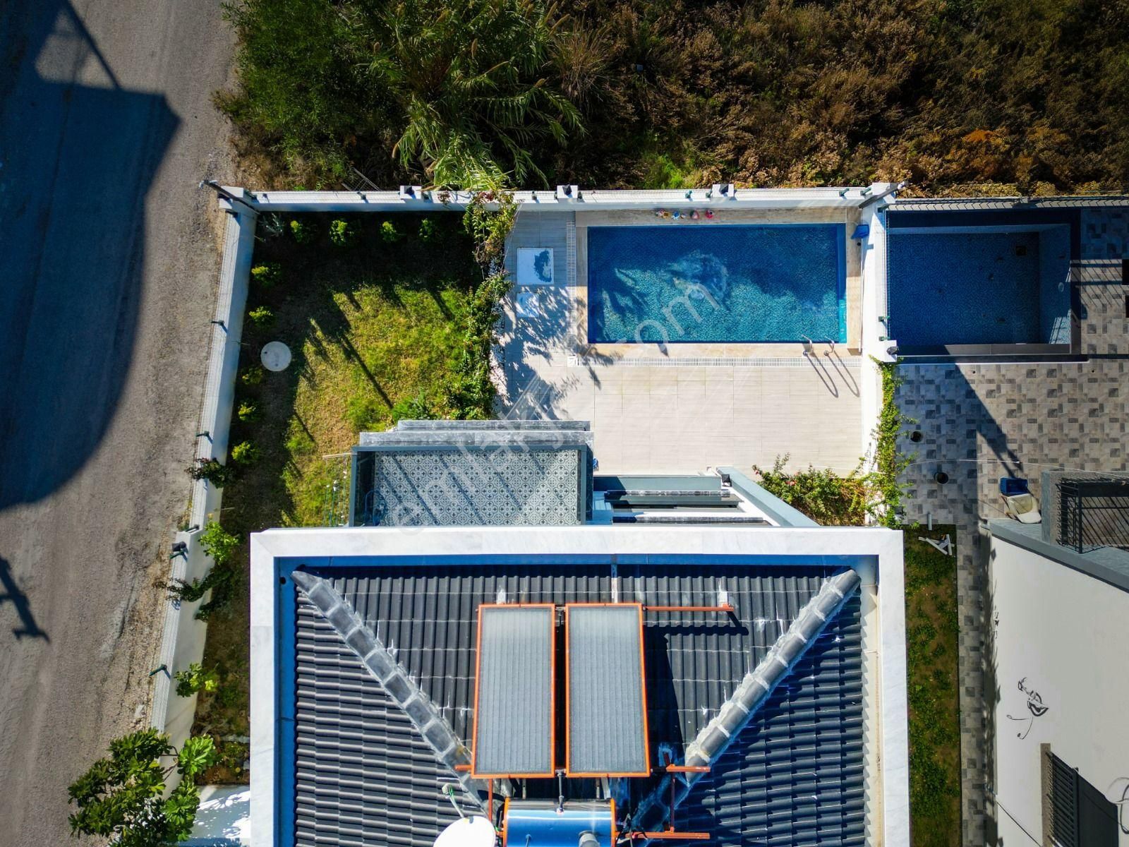 İdamax'tan Ilıca'da Harika Konumda Havuzlu Müstakil Villa - Görsel 5