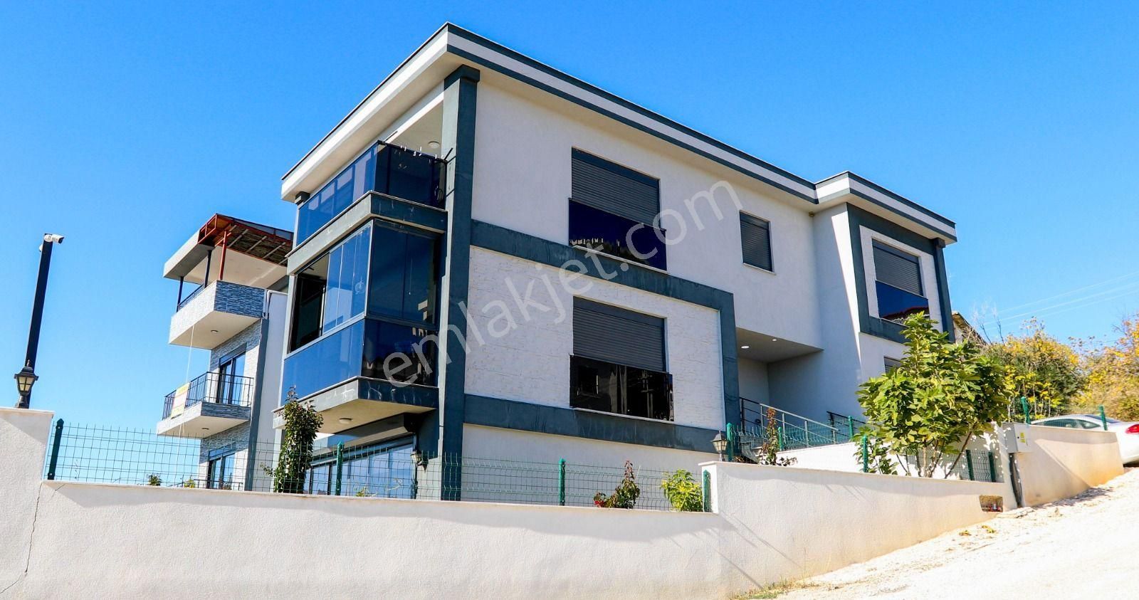 İdamax'tan Ilıca'da Harika Konumda Havuzlu Müstakil Villa - Görsel 6