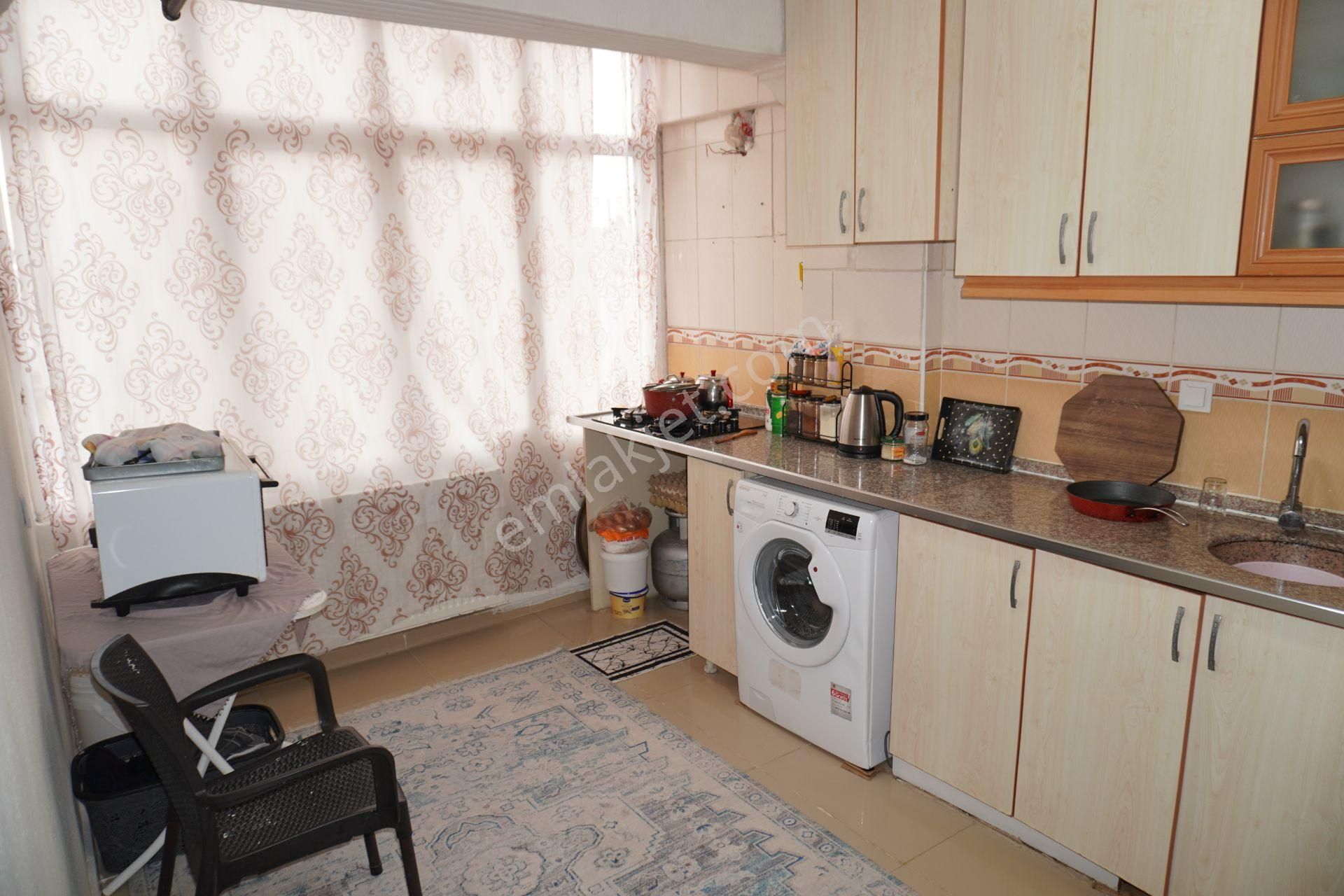 Asarlık Kiralık Eşyasız2+1 Doğalgaz Kombili+balkonlu Çiğliserkan - Görsel 2