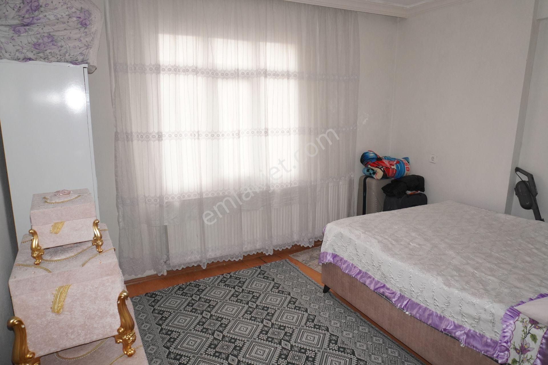 Asarlık Kiralık Eşyasız2+1 Doğalgaz Kombili+balkonlu Çiğliserkan - Görsel 18