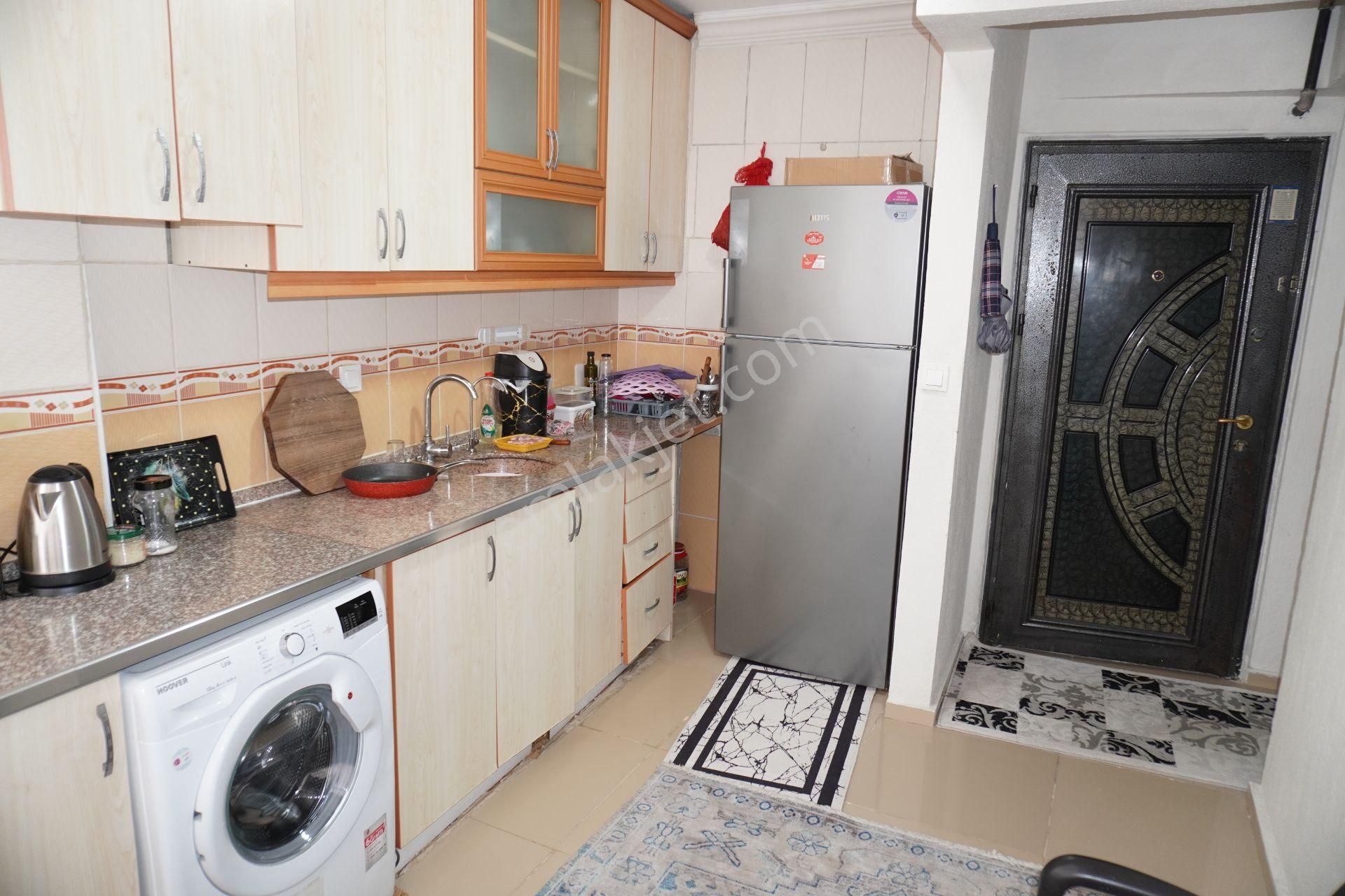 Asarlık Kiralık Eşyasız2+1 Doğalgaz Kombili+balkonlu Çiğliserkan - Görsel 6