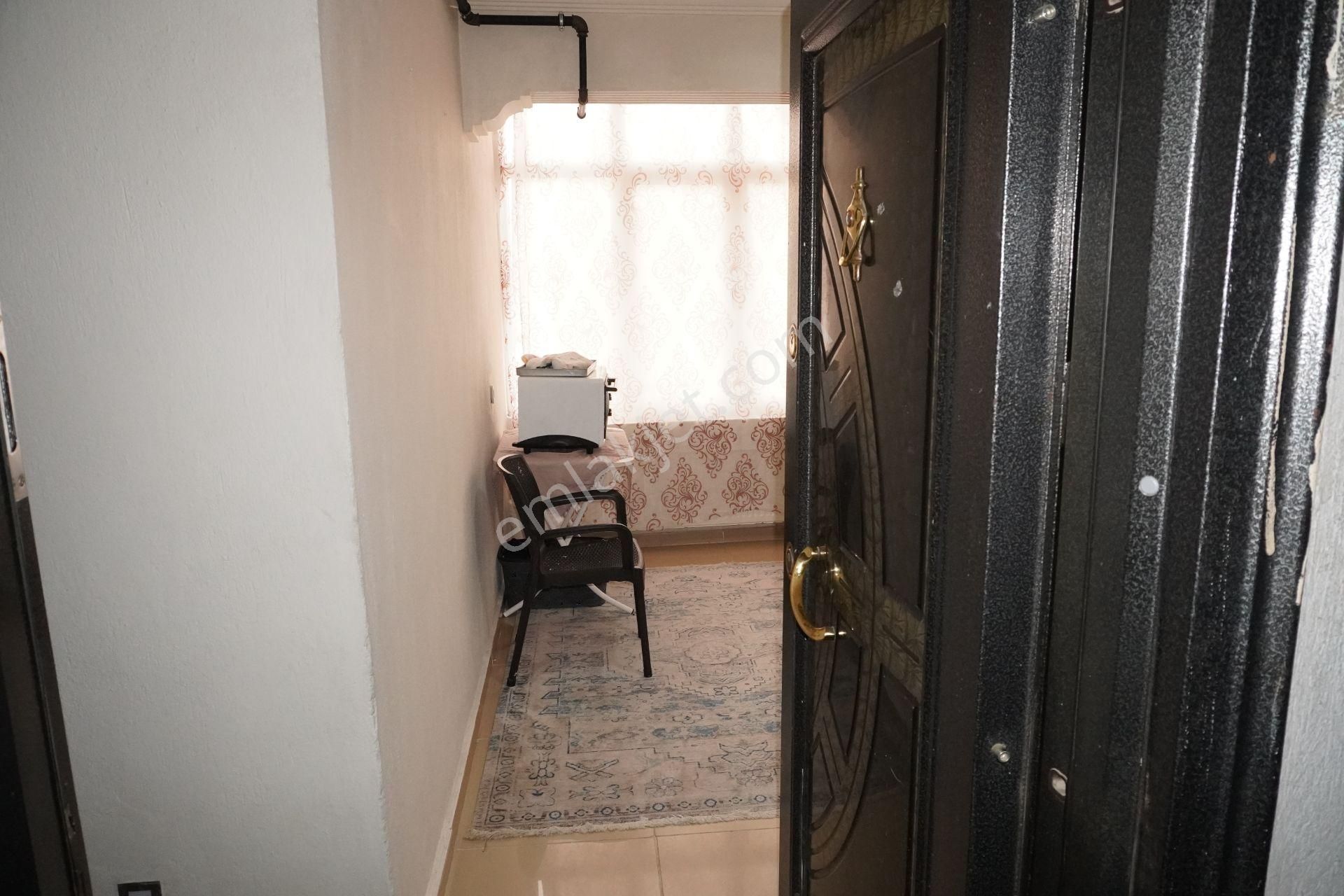 Asarlık Kiralık Eşyasız2+1 Doğalgaz Kombili+balkonlu Çiğliserkan - Görsel 35