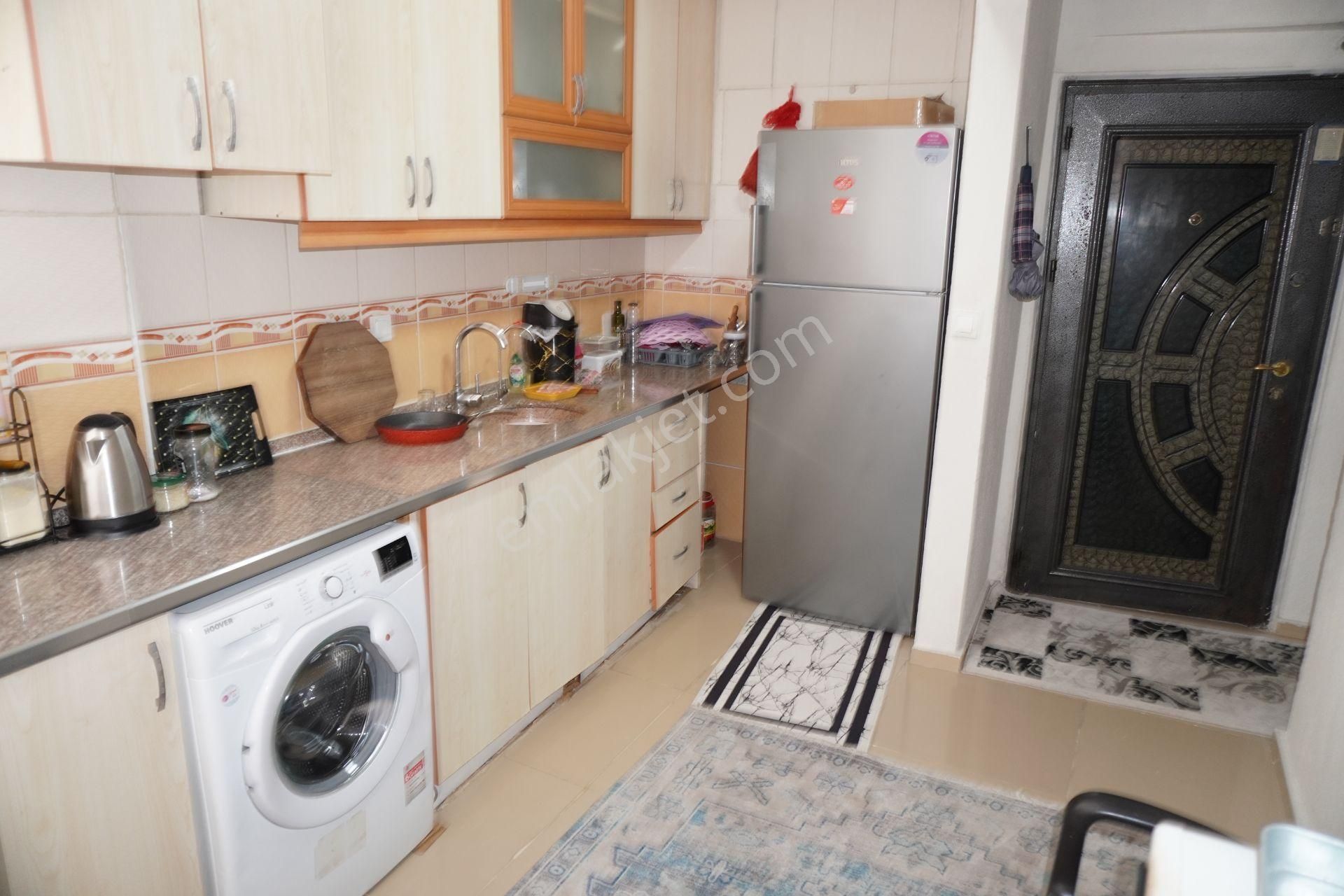 Asarlık Kiralık Eşyasız2+1 Doğalgaz Kombili+balkonlu Çiğliserkan - Görsel 7