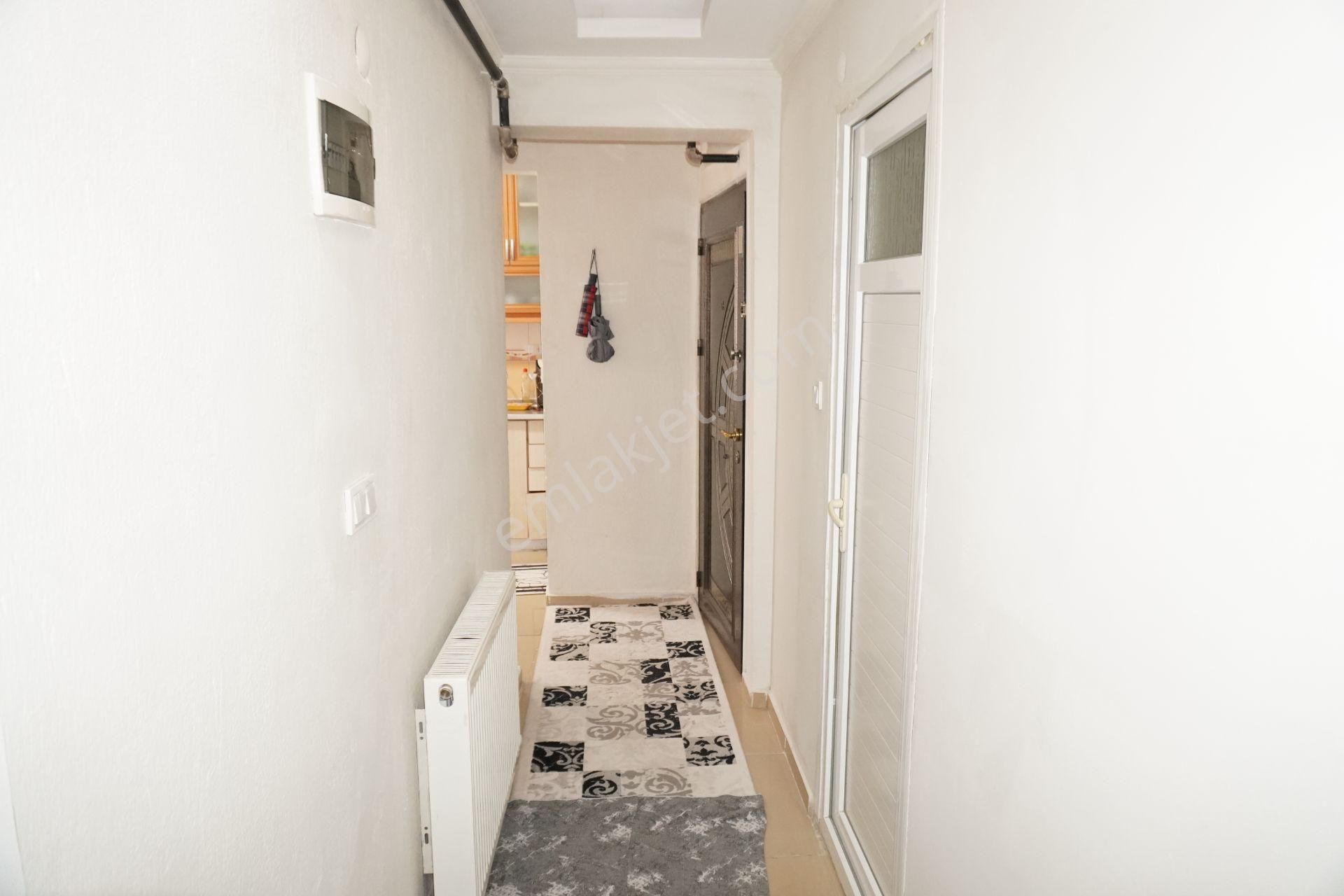 Asarlık Kiralık Eşyasız2+1 Doğalgaz Kombili+balkonlu Çiğliserkan - Görsel 34