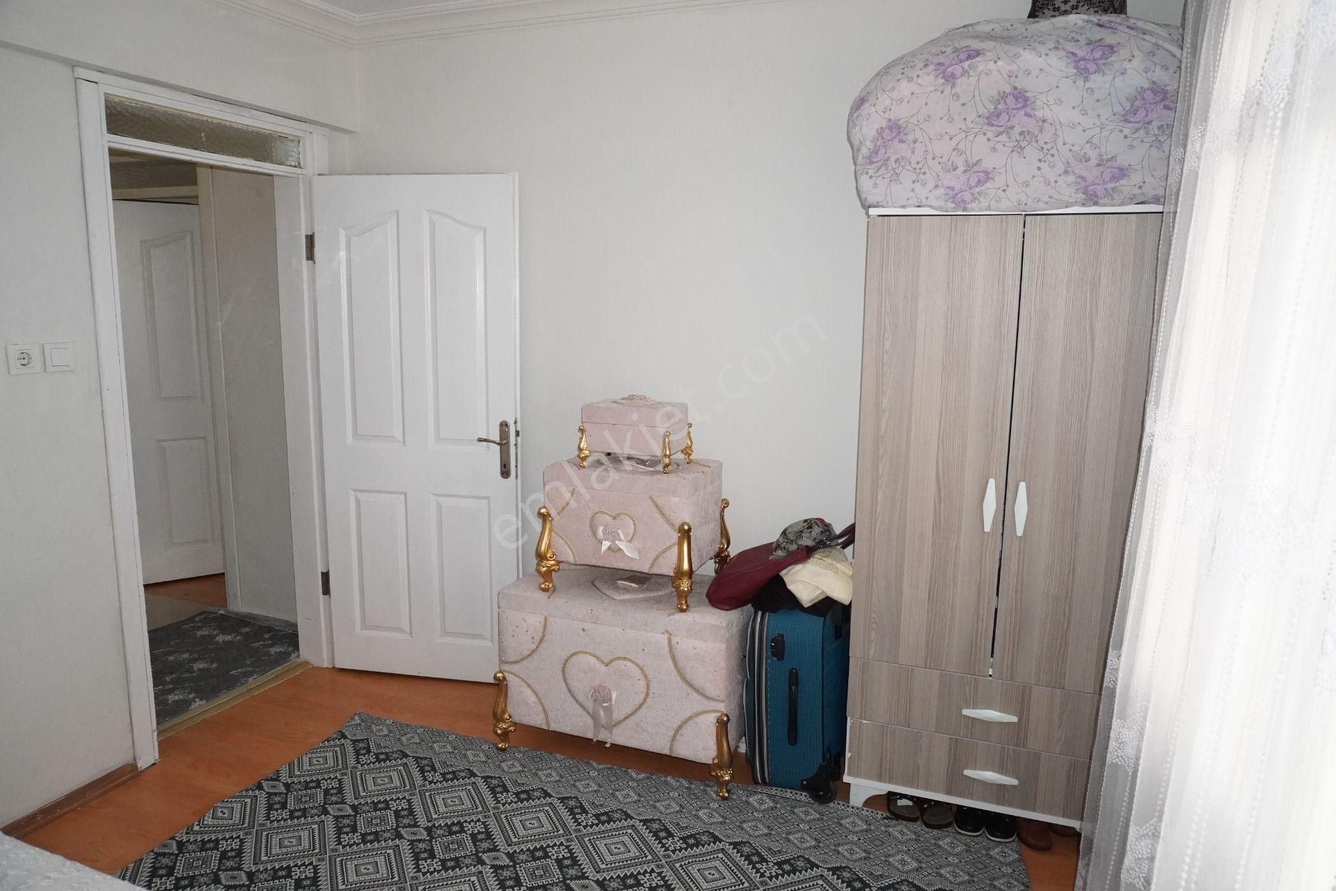 Asarlık Kiralık Eşyasız2+1 Doğalgaz Kombili+balkonlu Çiğliserkan - Görsel 23