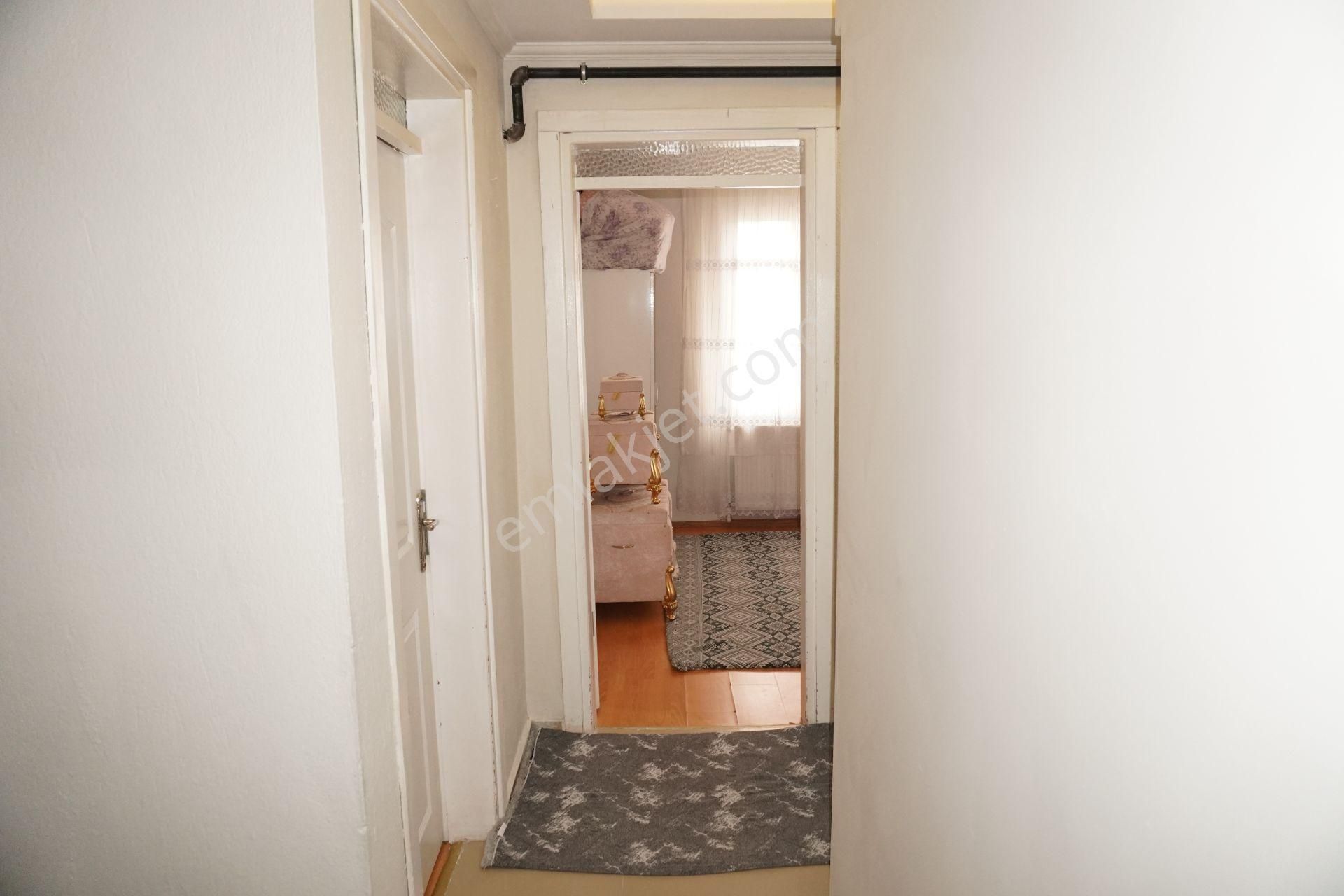 Asarlık Kiralık Eşyasız2+1 Doğalgaz Kombili+balkonlu Çiğliserkan - Görsel 33