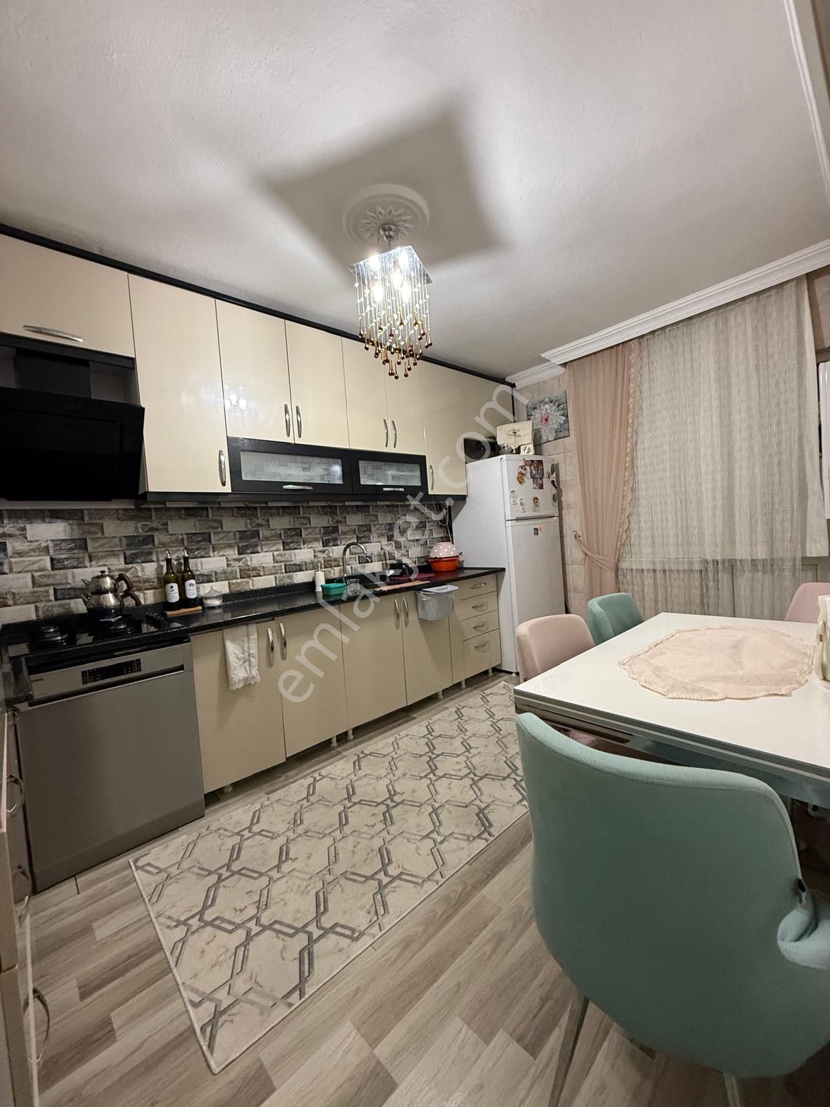 Plevne Mah'de Ara Katta Full Yapılı Yatırımlık Daire