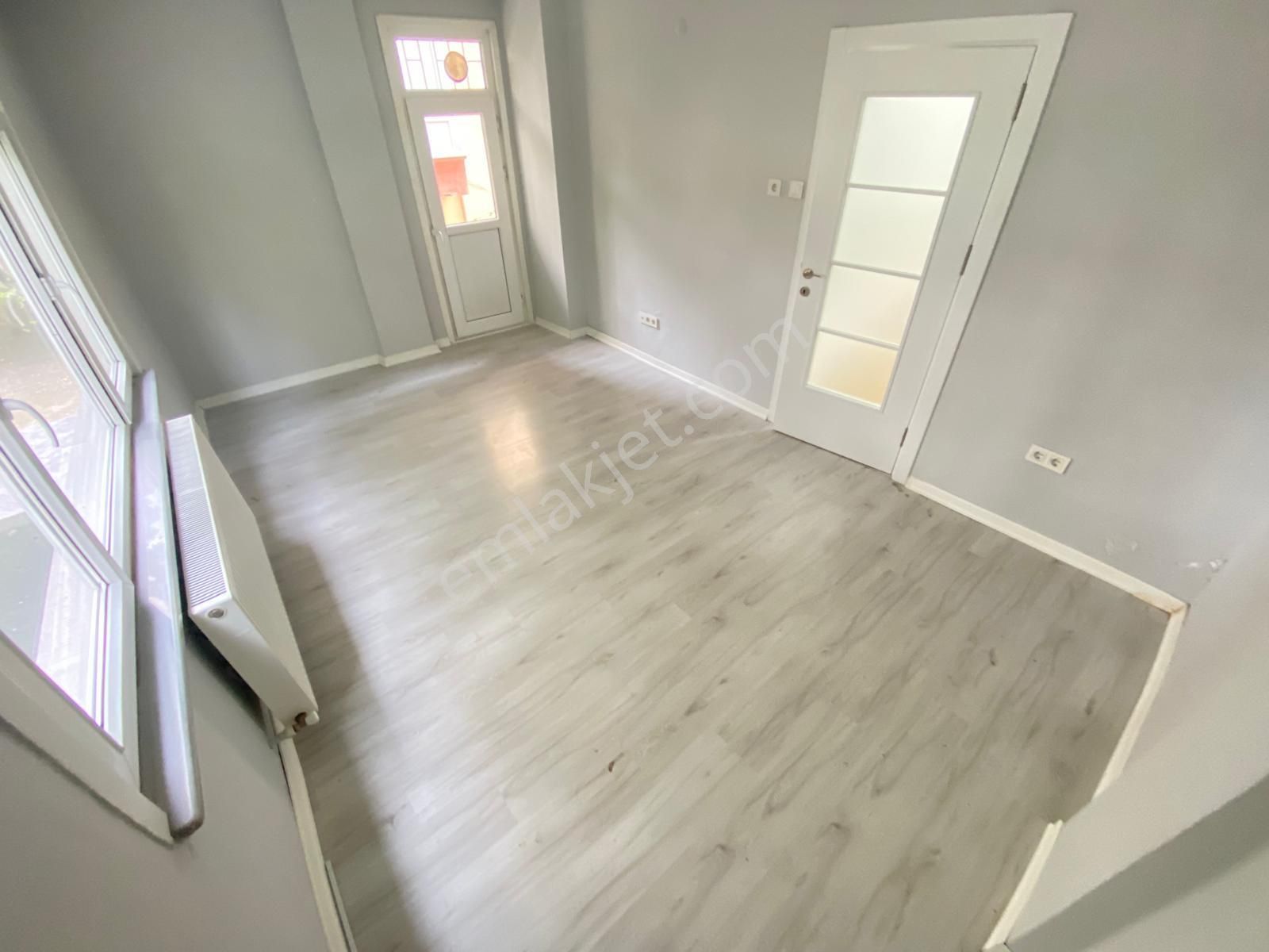 ▃artemin▃altayçeşme'de Minibüse Yakın Balkonlu 75m² 1.kat 2+1 ! - Görsel 4