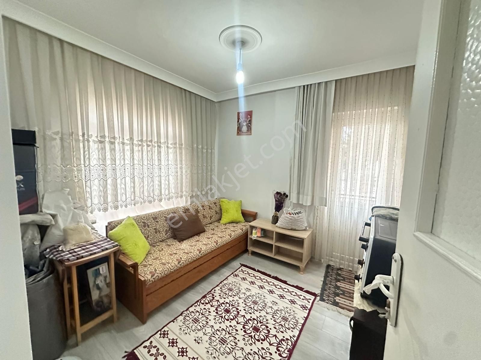 Altın Anahtardan Yunus Emre Cd.yakını Katta Ön Cephe - Görsel 28