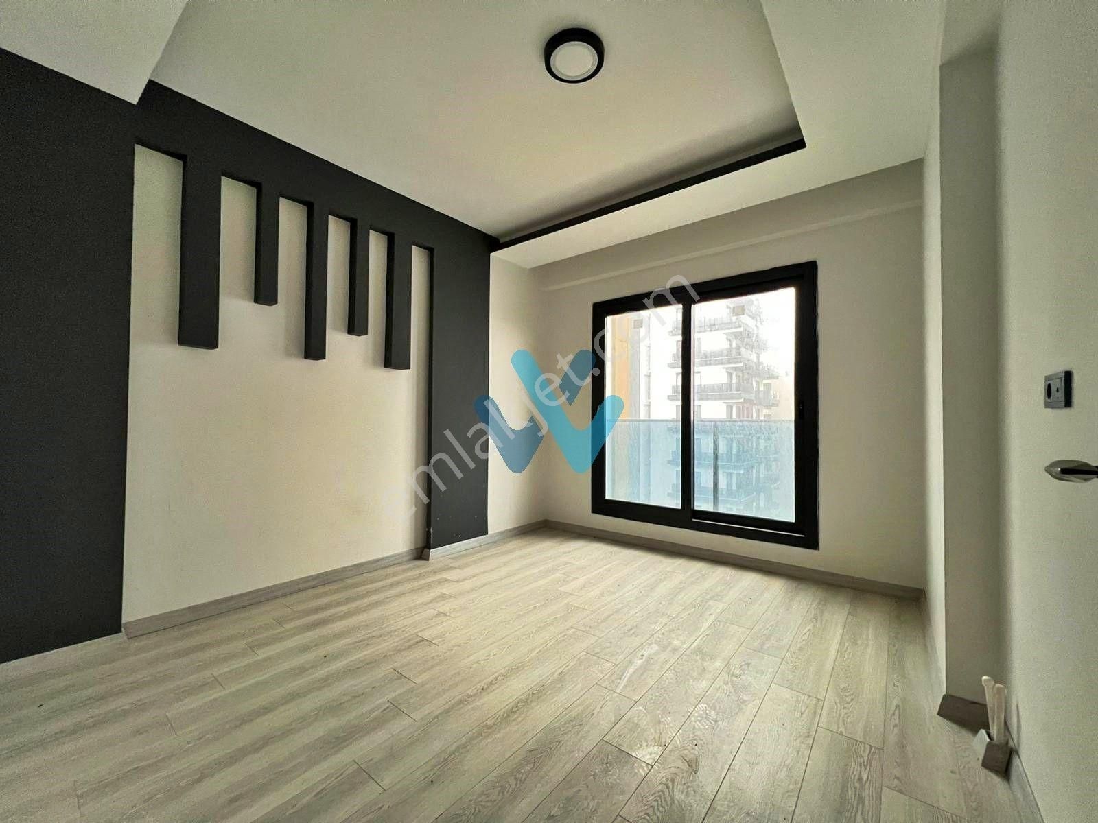 Win'den Kargıpınarında Denize Yakın Site İçi Lüks 1+1 - Görsel 13