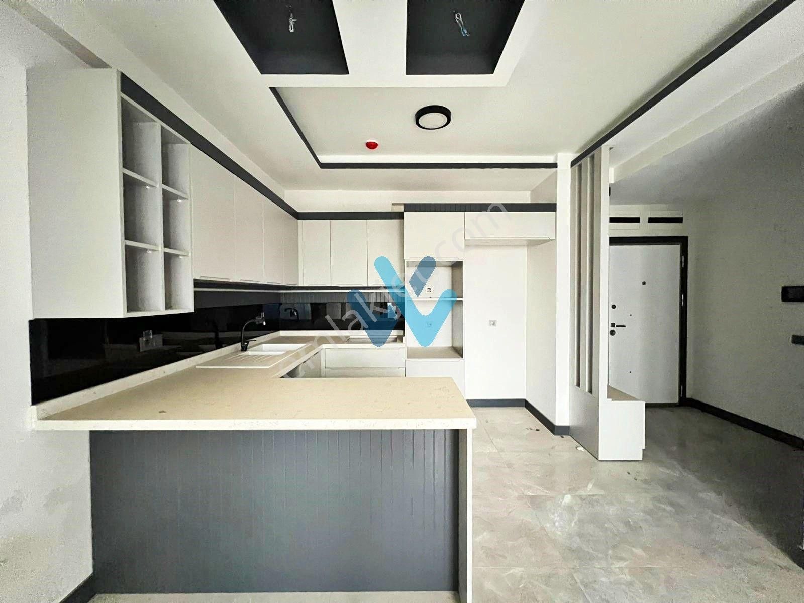 Win'den Kargıpınarında Denize Yakın Site İçi Lüks 1+1 - Görsel 11