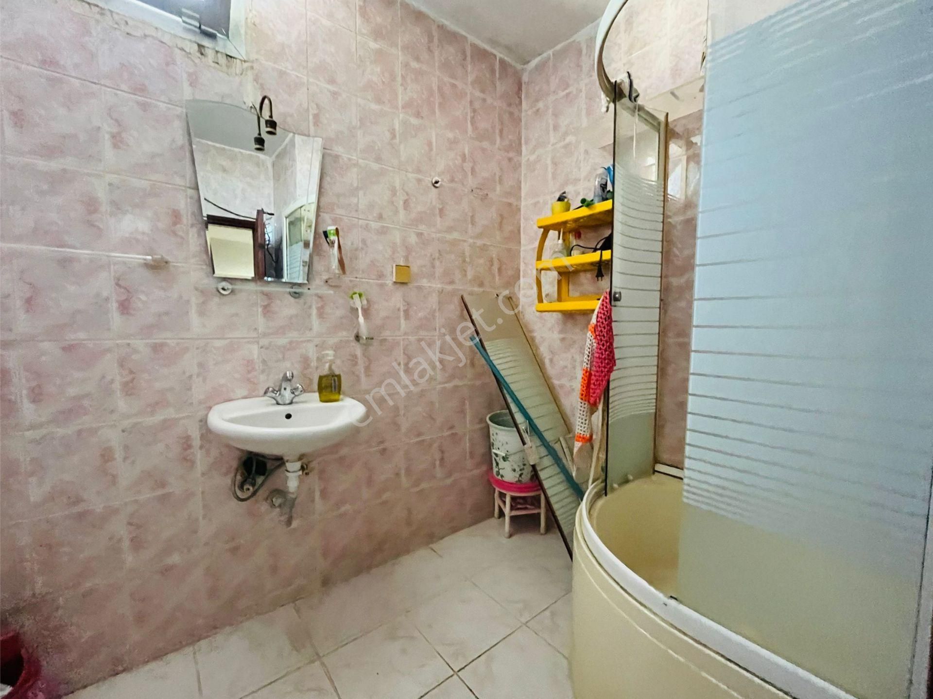 Ethereal'den Menderes Mah.'de Cepheleri Açık B. Mutfaklı 3+1 - Görsel 19