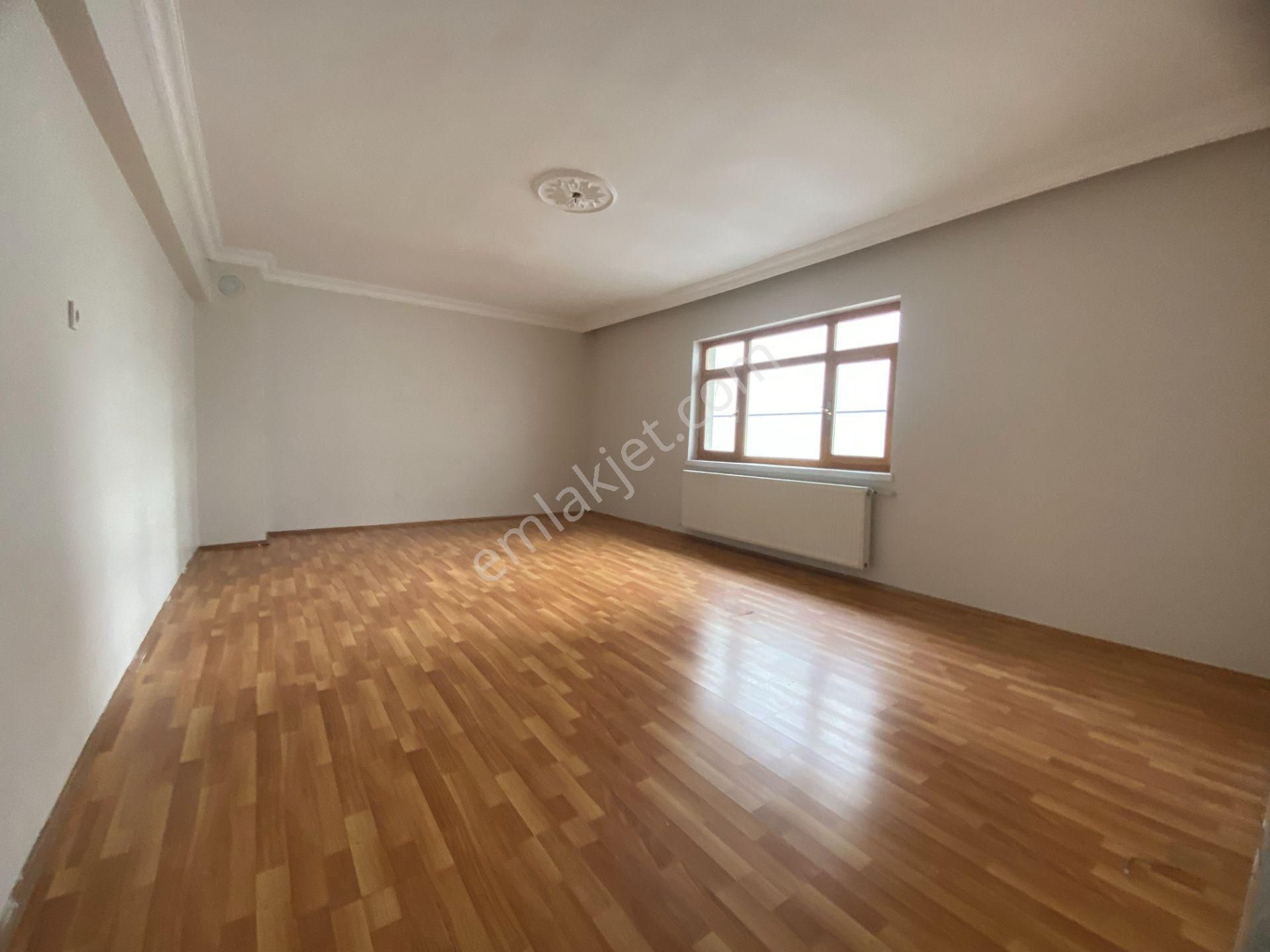 Elvan Mah. Kiralık 3.kat 135 M2 Kiralık 3+1 Daire