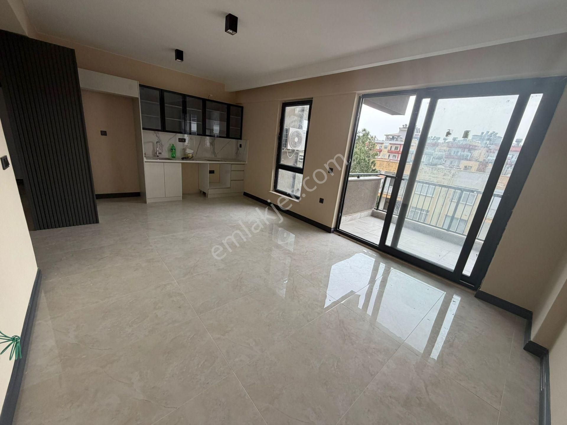 Mersin Anamur İskele Kiralık 2+1 Sıfır Daire - Görsel 10