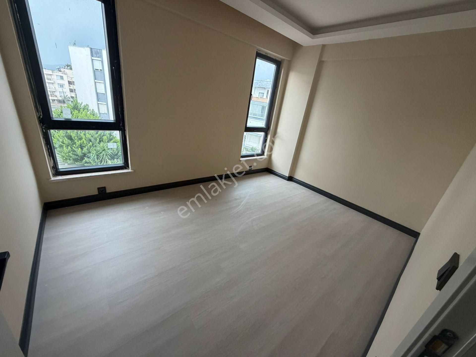 Mersin Anamur İskele Kiralık 2+1 Sıfır Daire - Görsel 18