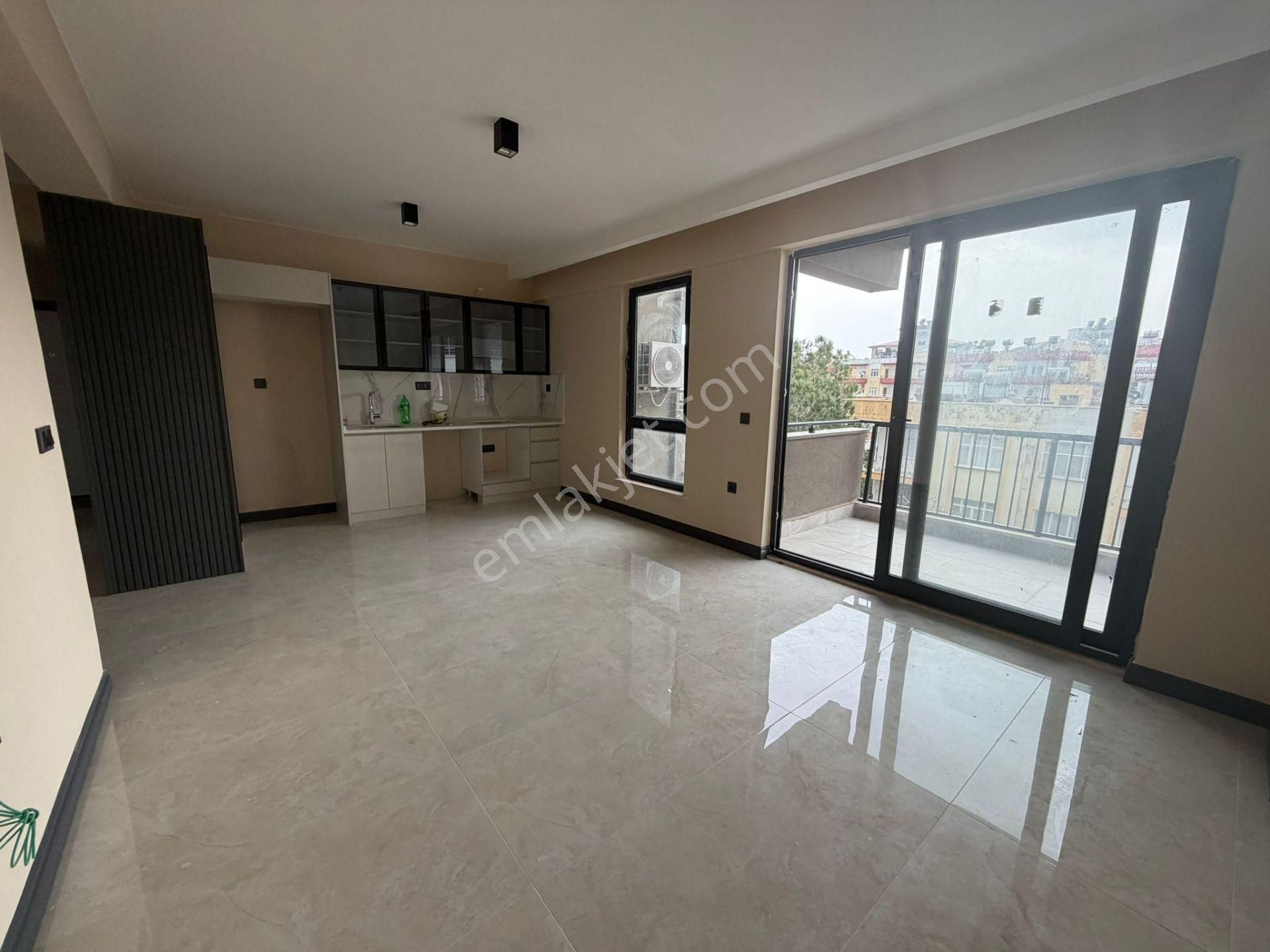 Mersin Anamur İskele Kiralık 2+1 Sıfır Daire - Görsel 7