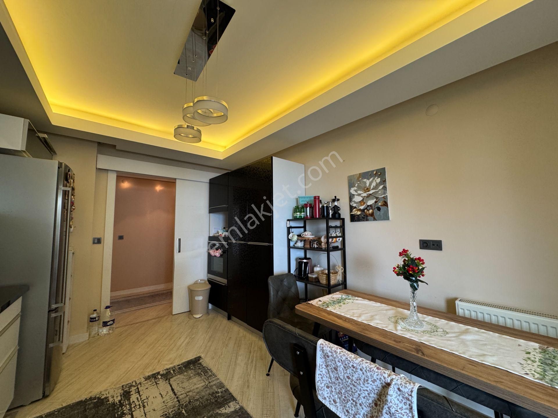 Trabzon Çukurçayır Modern Rezidans 3+1 Satılık Konut - Görsel 14