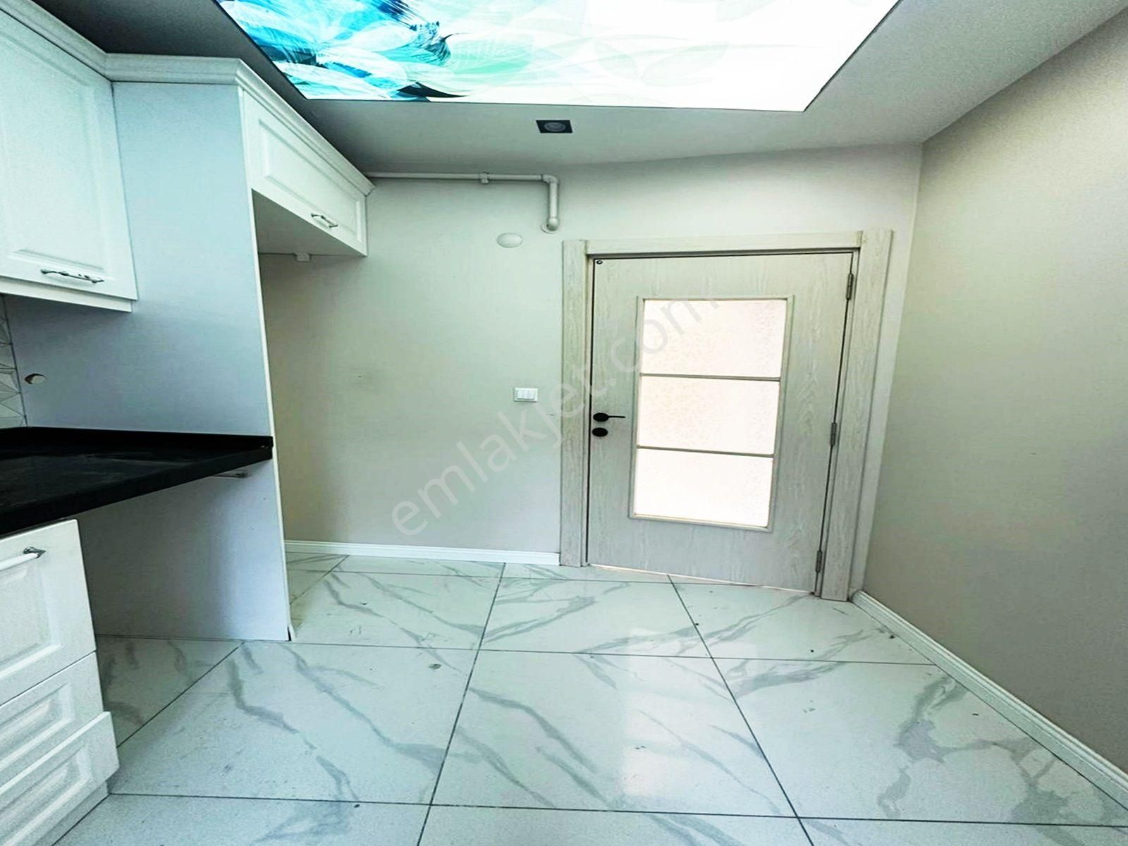 Nes Yapı"dan Metrobüse 2dk Mesafede Kompozit Cephe Balkonlu Arakat Daire - Görsel 17