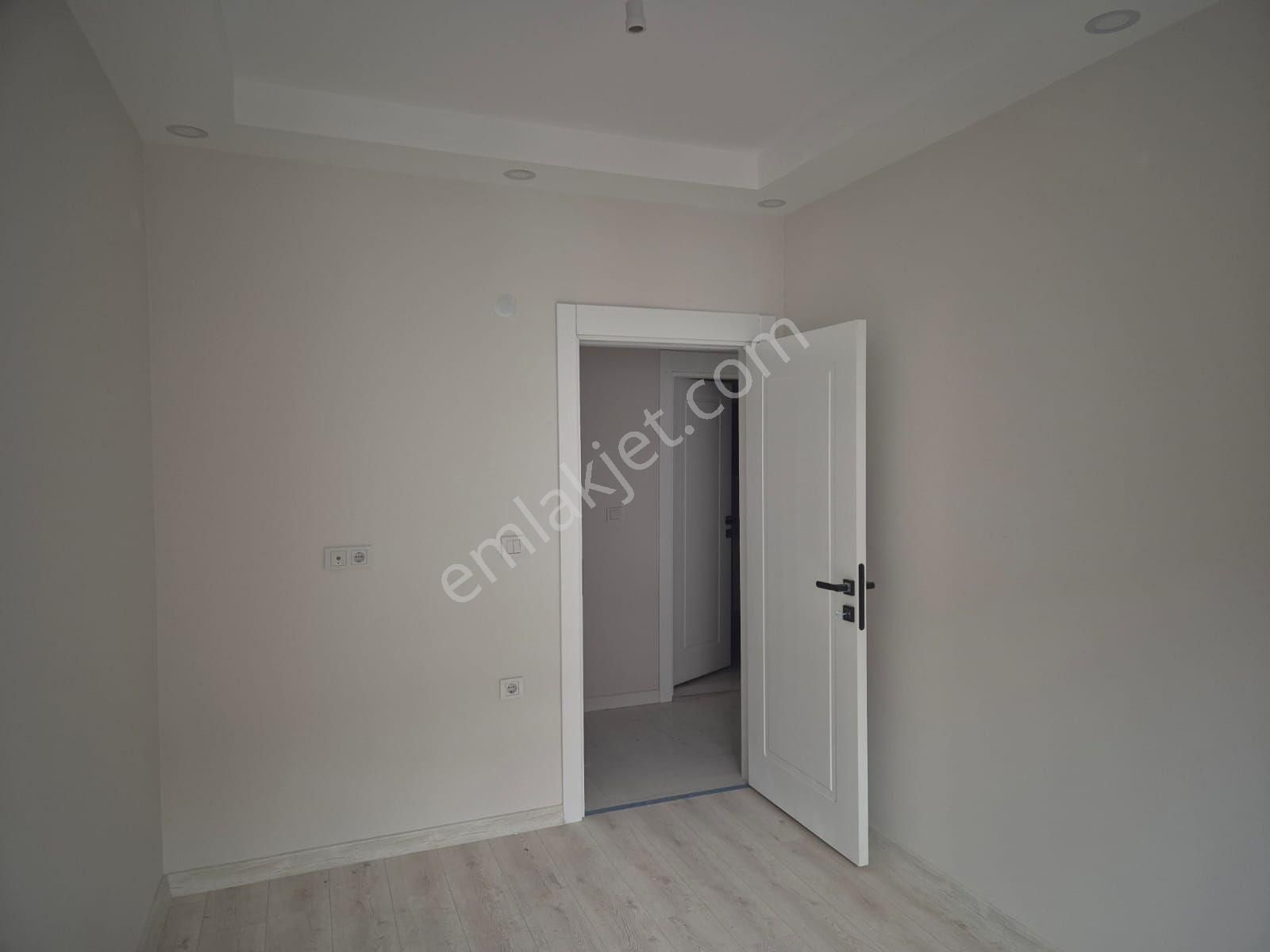 Şeyhsinan Mah.havuzlu Site İçinde Kiralık Sıfır 3+1 Daire - Görsel 23