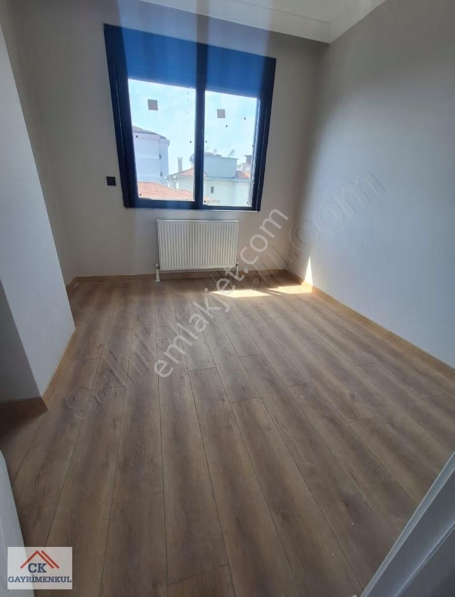 Ck'dan Marmaraya Göztepe Parkına Yürüme Mesafesinde 100 M2 Net - Görsel 13