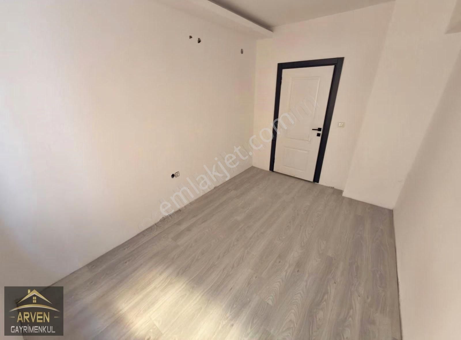 ▃arven▃ Harika Lokasyon Boğaziçi Ana Cd Üzeri Yok Bu Fiyata 2+1 - Görsel 14