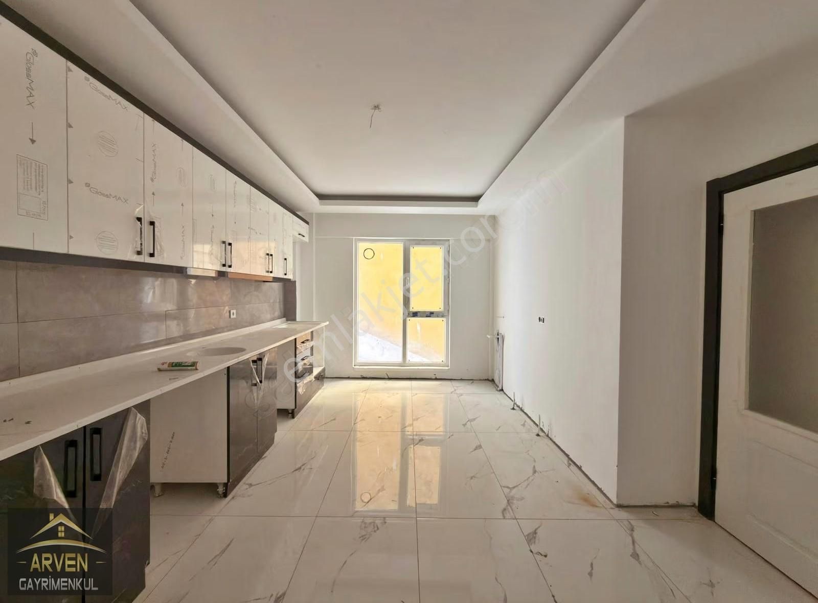 ▃arven▃ Harika Lokasyon Boğaziçi Ana Cd Üzeri Yok Bu Fiyata 2+1 - Görsel 2