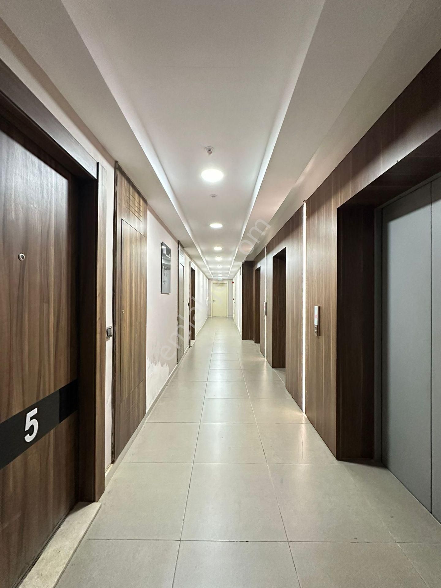 Esenyurt Babacan Premium Sitesinde Eşyalı Kiralık 1+0 Daire - Görsel 6