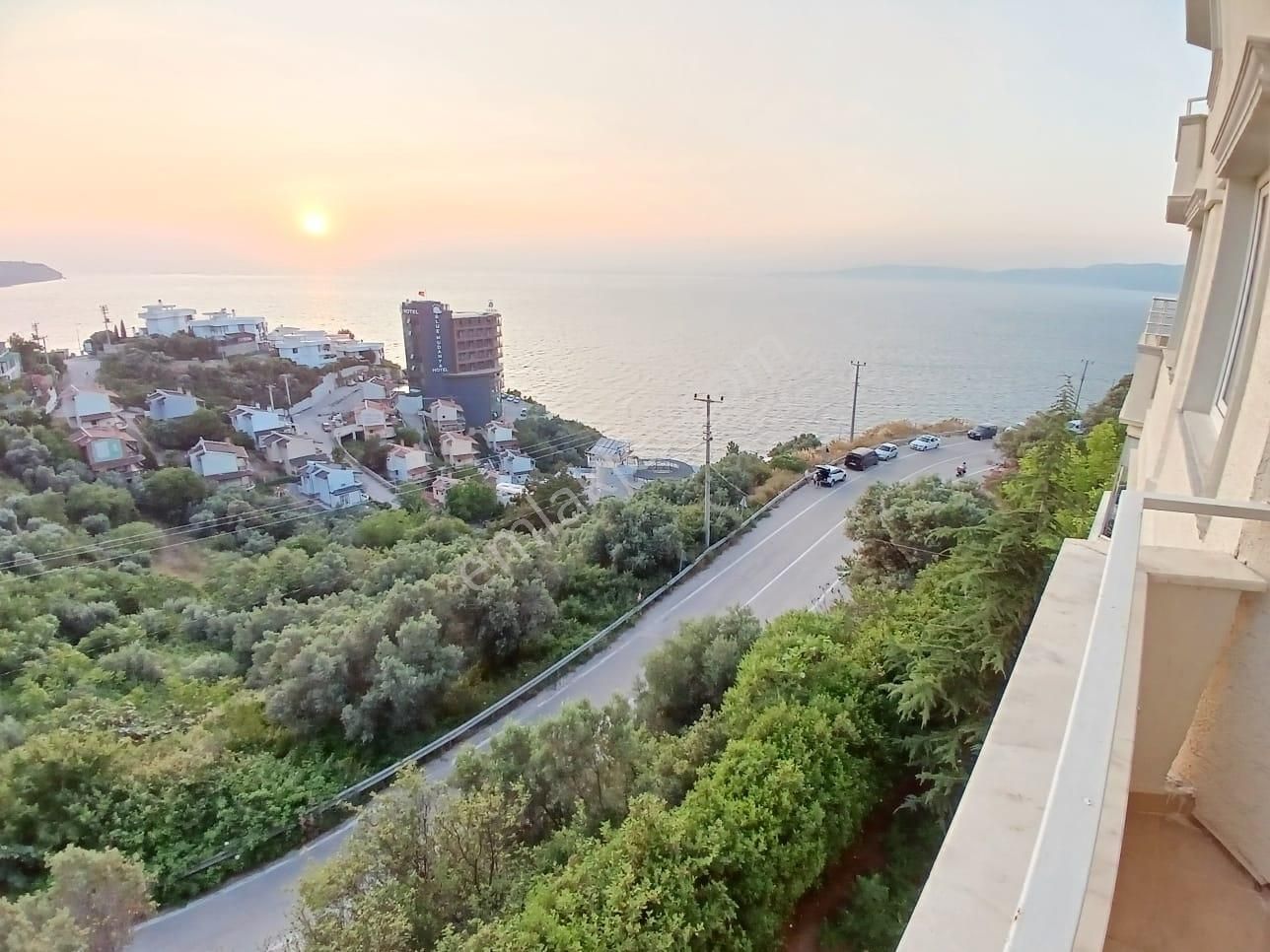 Mudanya Halitpaşada Full Deniz Manzaralı 3+1 Daire Havuzlu - Görsel 3
